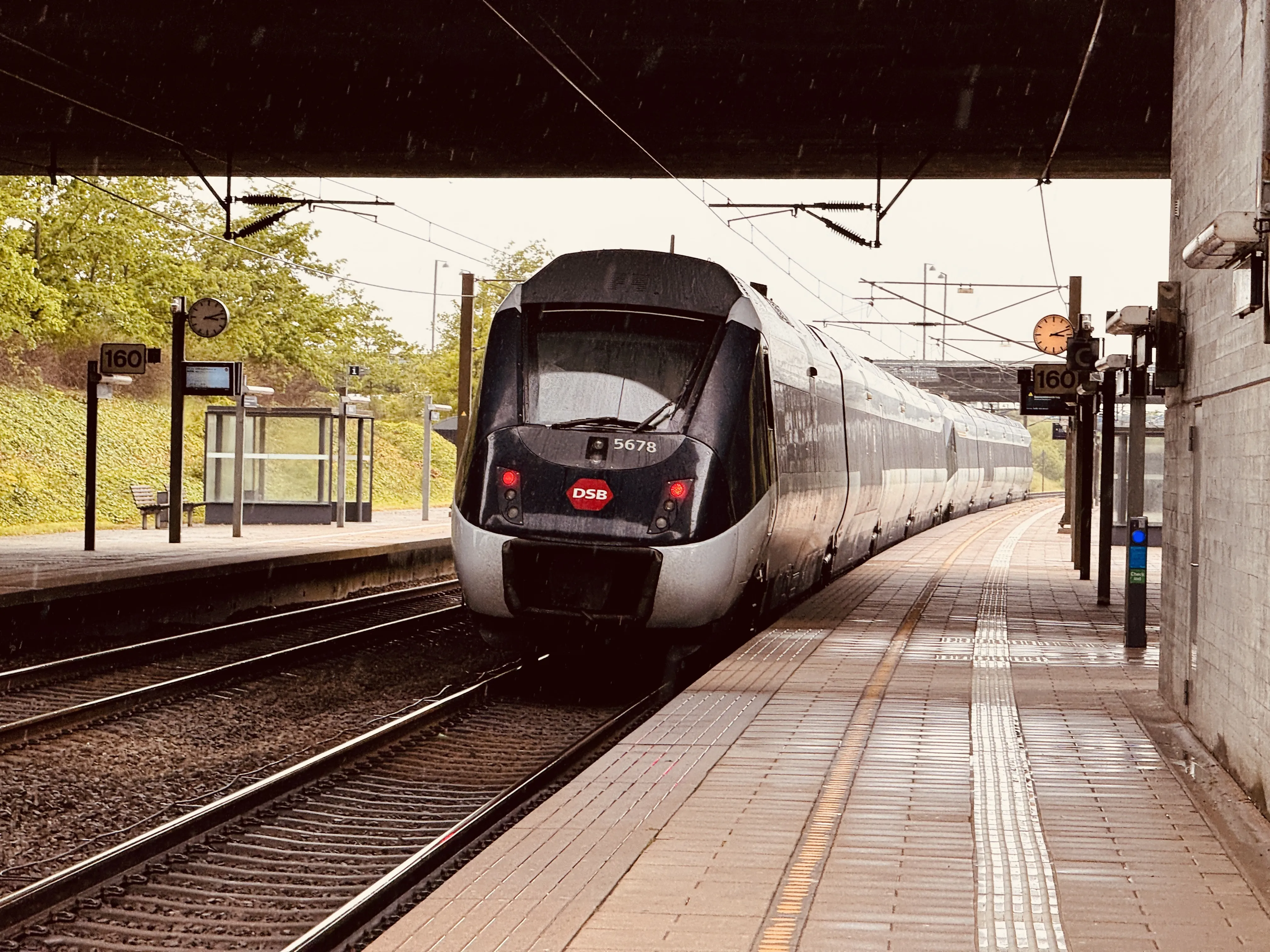 Billede af DSB MG 5678 fotograferet ud for Ørestad Trinbræt.