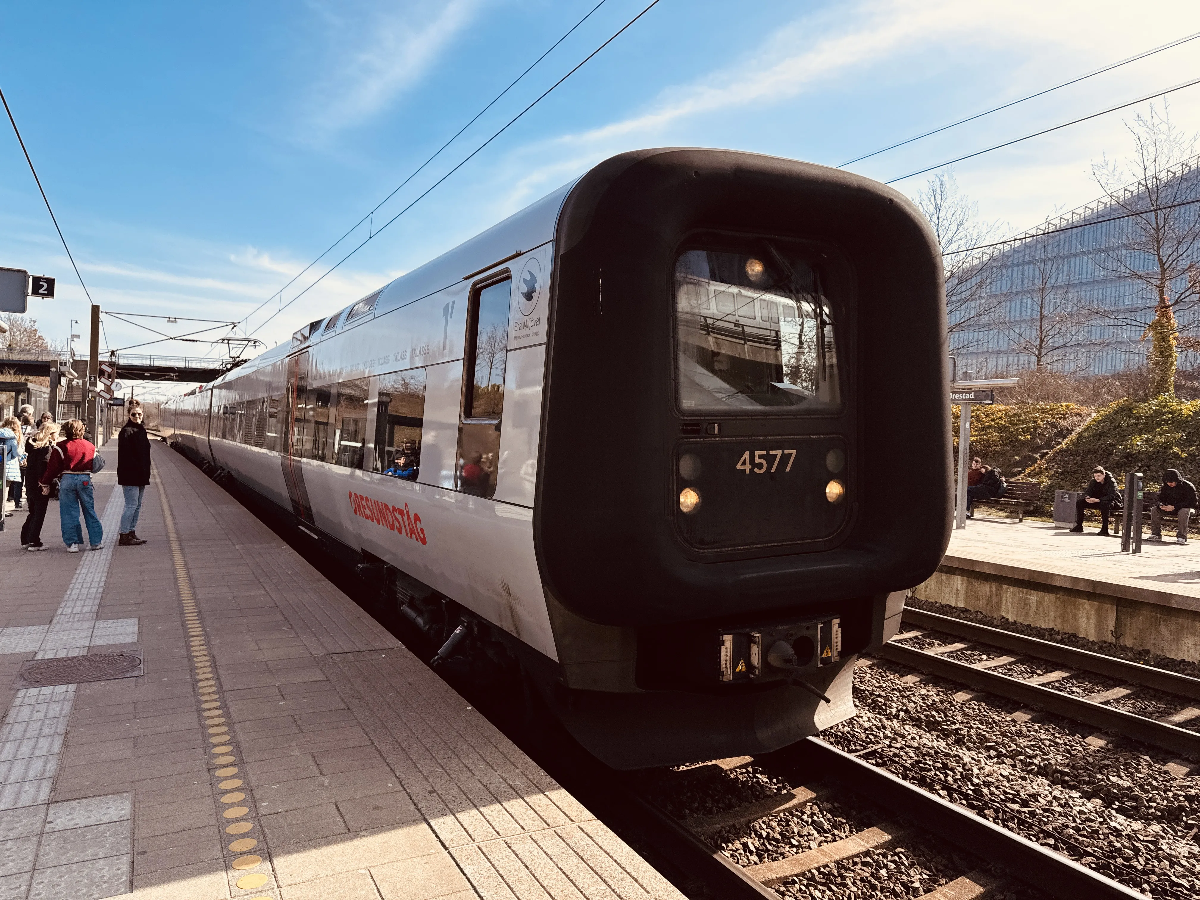 Billede af DSB ET 4377 fotograferet ud for Ørestad Trinbræt.