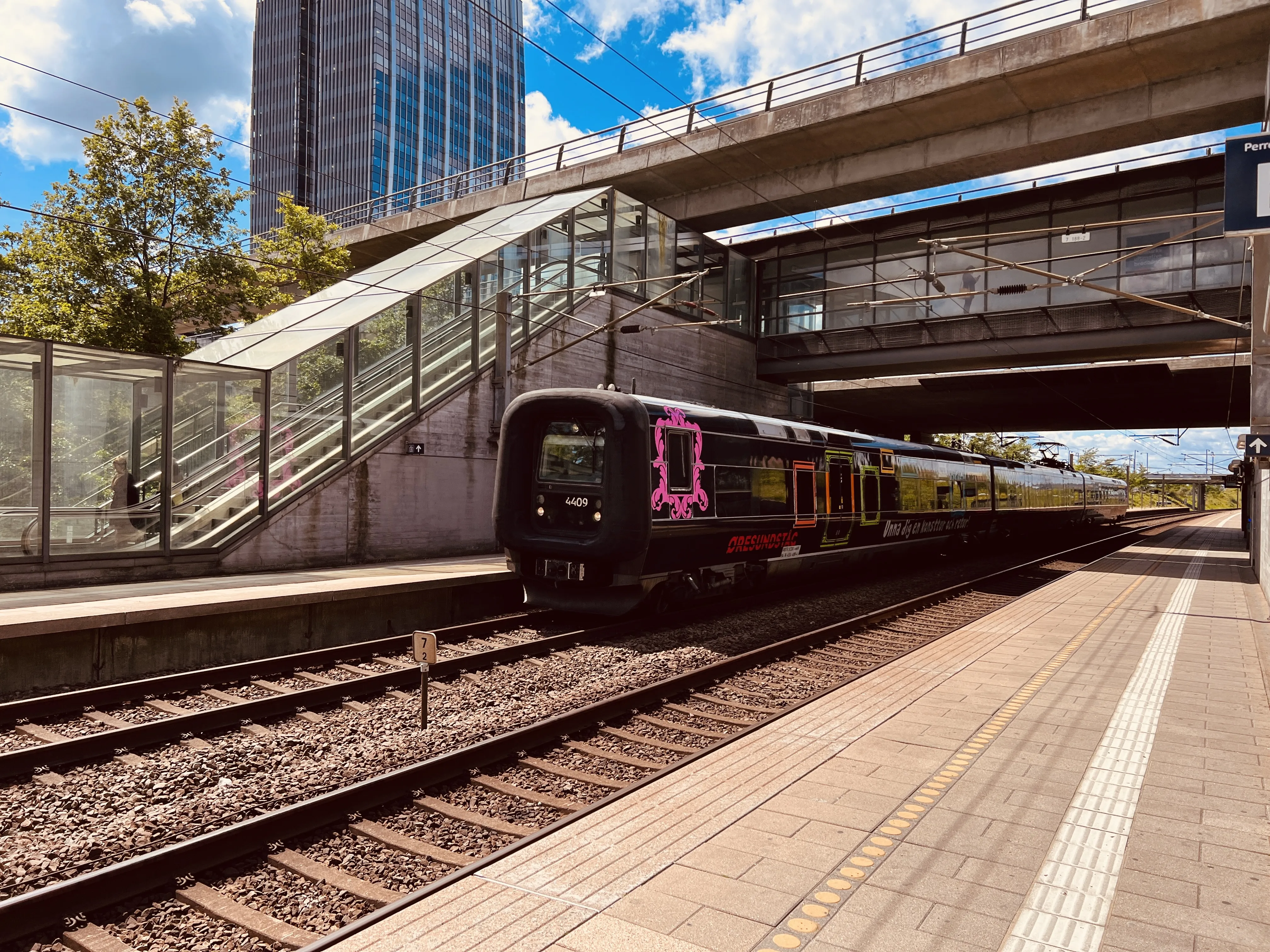 Billede af DSB ET 4409 fotograferet ud for Ørestad Trinbræt.