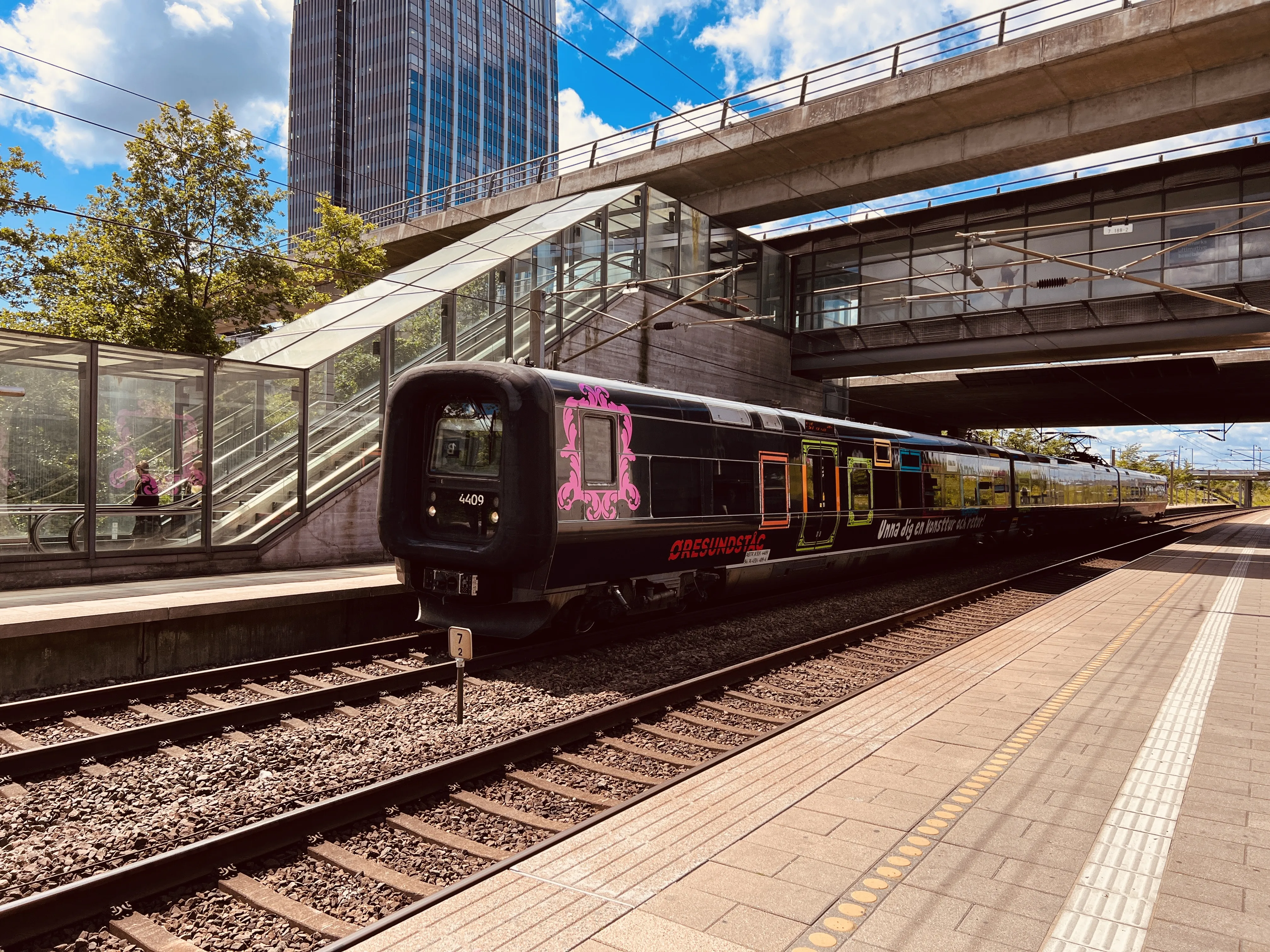 Billede af DSB ET 4409 fotograferet ud for Ørestad Trinbræt.