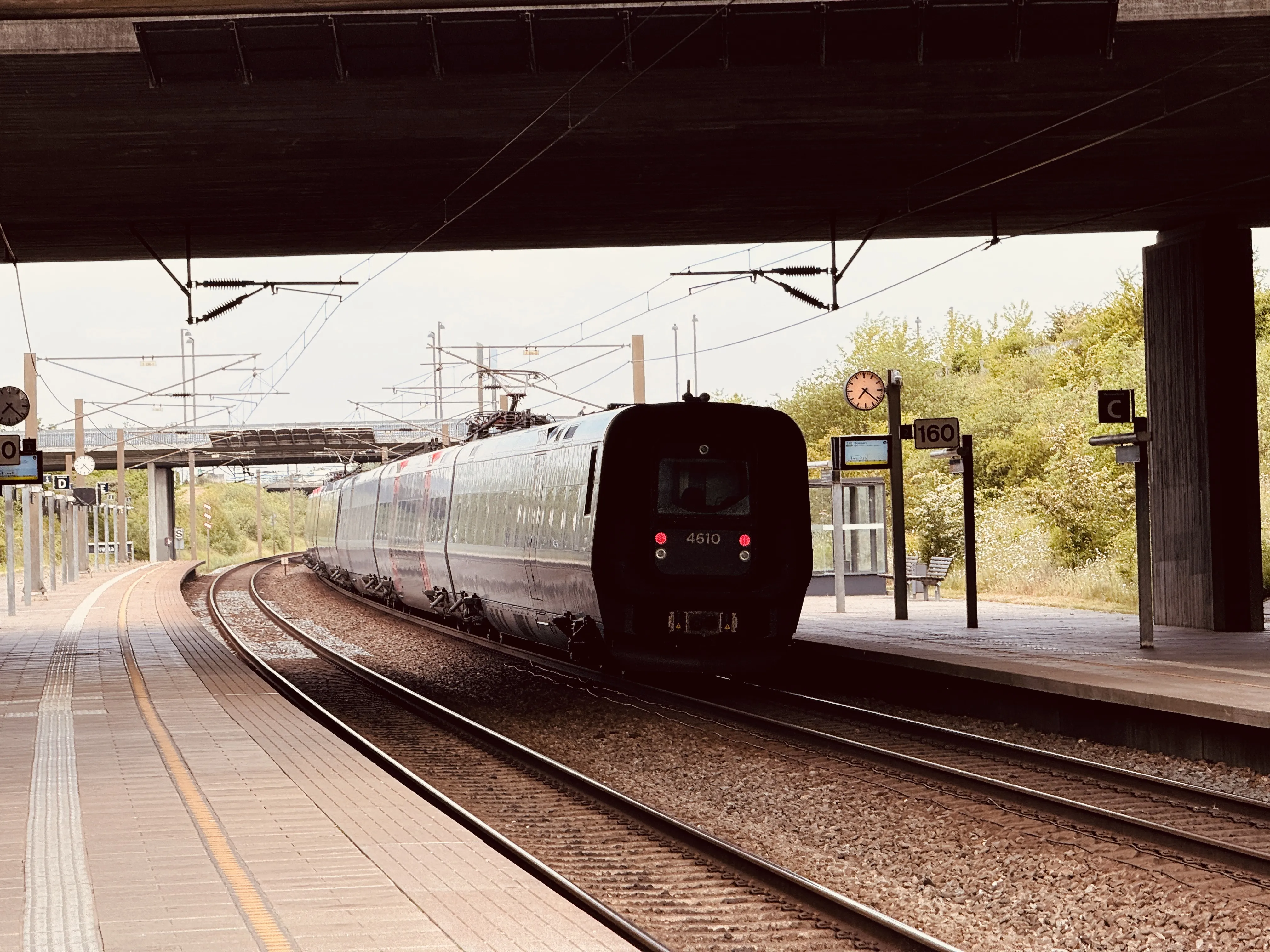 Billede af DSB ET 4410 fotograferet ud for Ørestad Trinbræt.