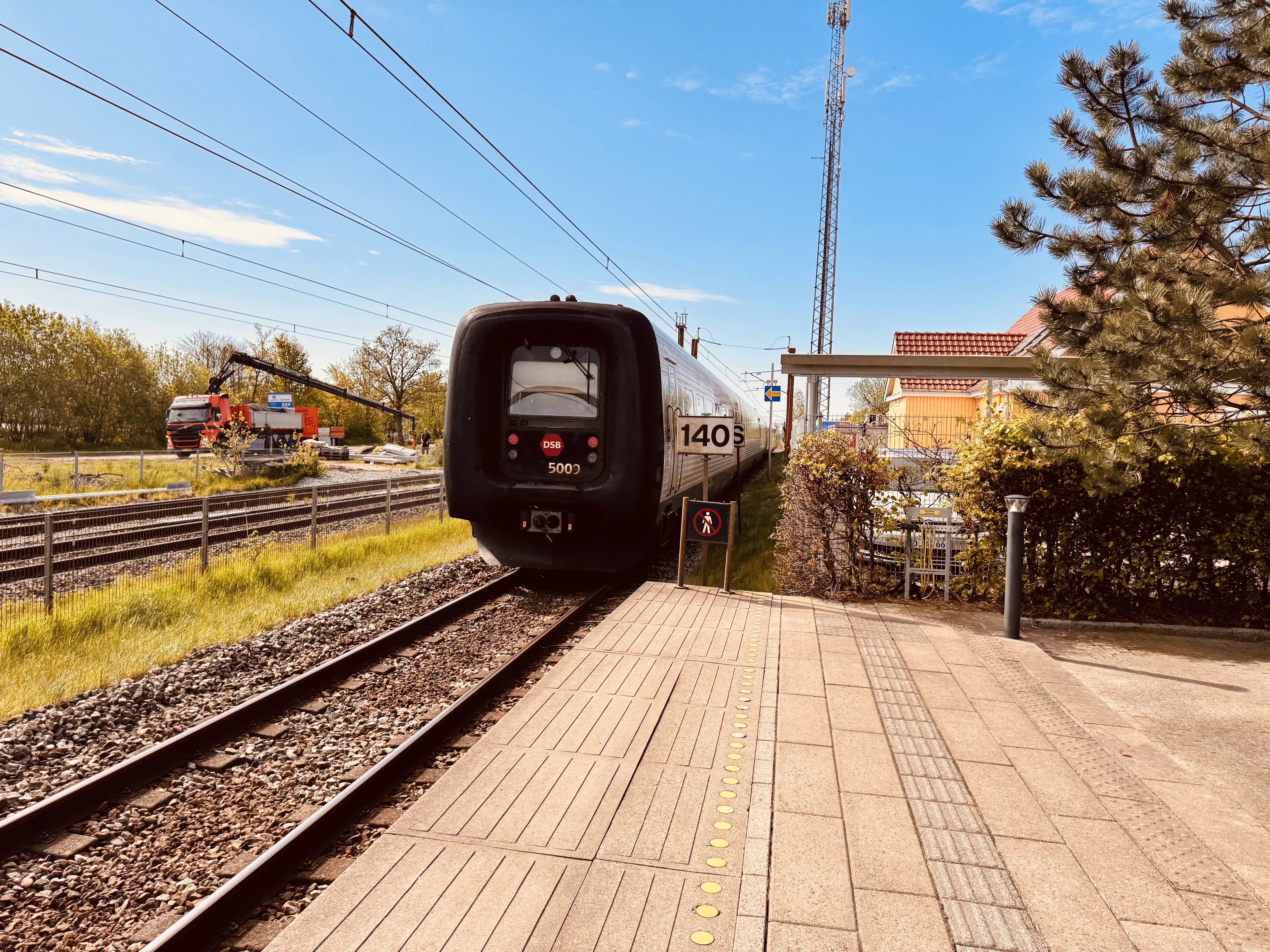 Billede af DSB MF 5009 fotograferet ud for Hedensted Trinbræt.