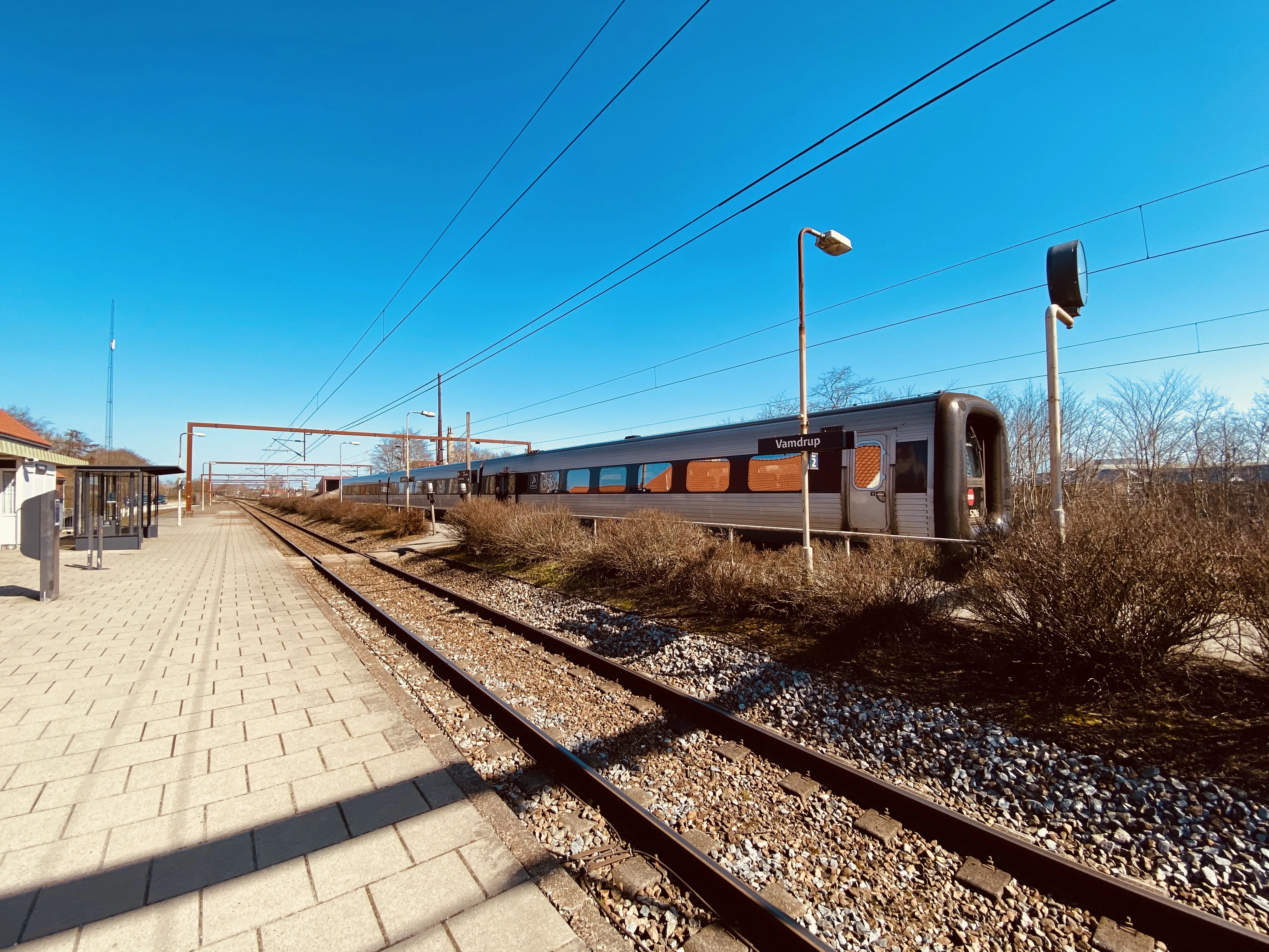 Billede af DSB MF 5086 fotograferet ud for Vamdrup Station.