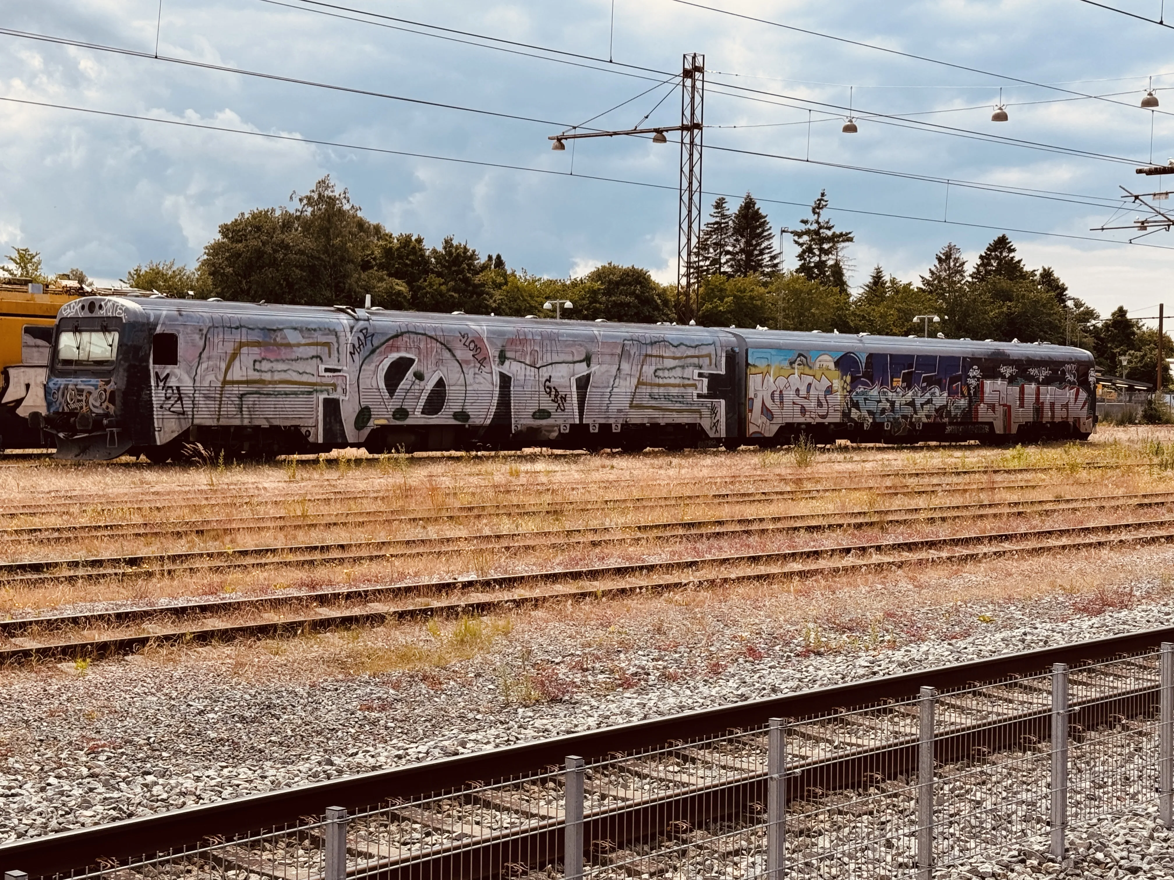 Billede af CRSA MRD 4282, tidligere DSB MRD 4282 fotograferet ud for Ringsted Station.