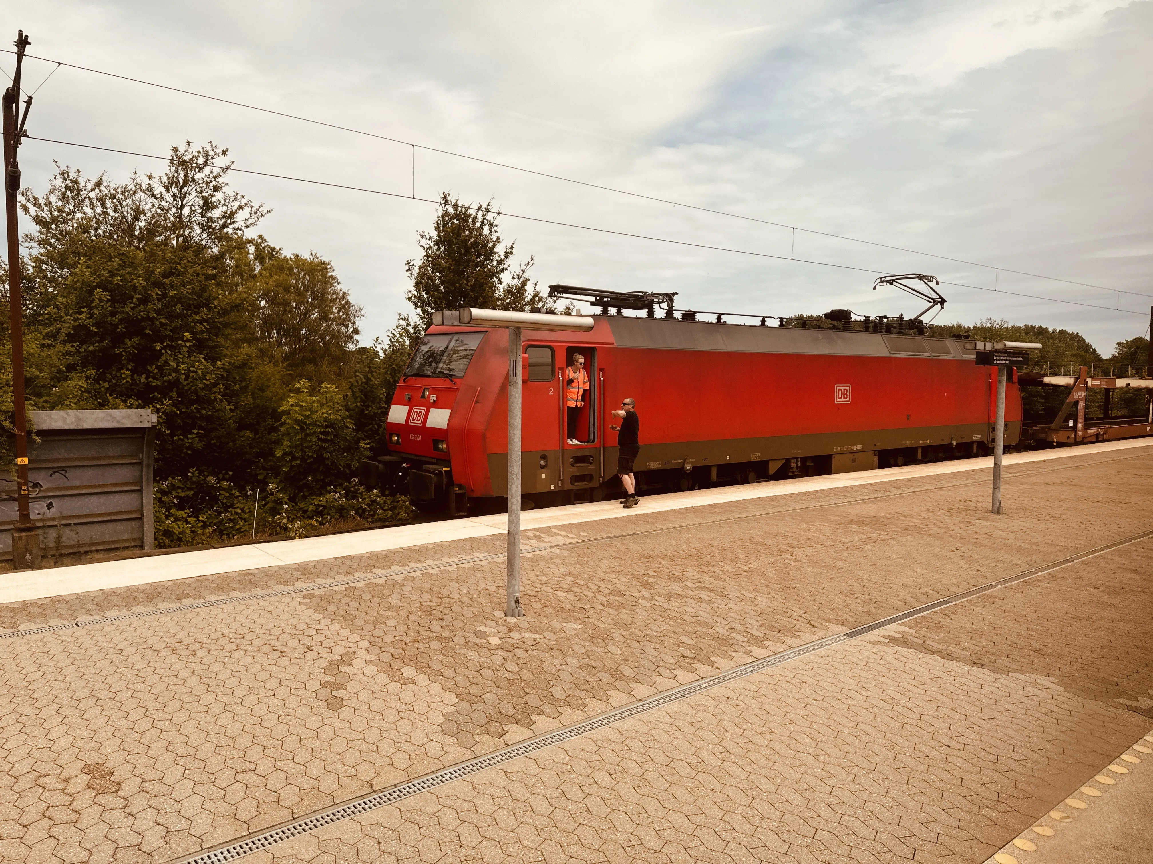 Billede af DBCSC EG 3107, tidligere DSB EG 3107 fotograferet ud for Nyborg Station.