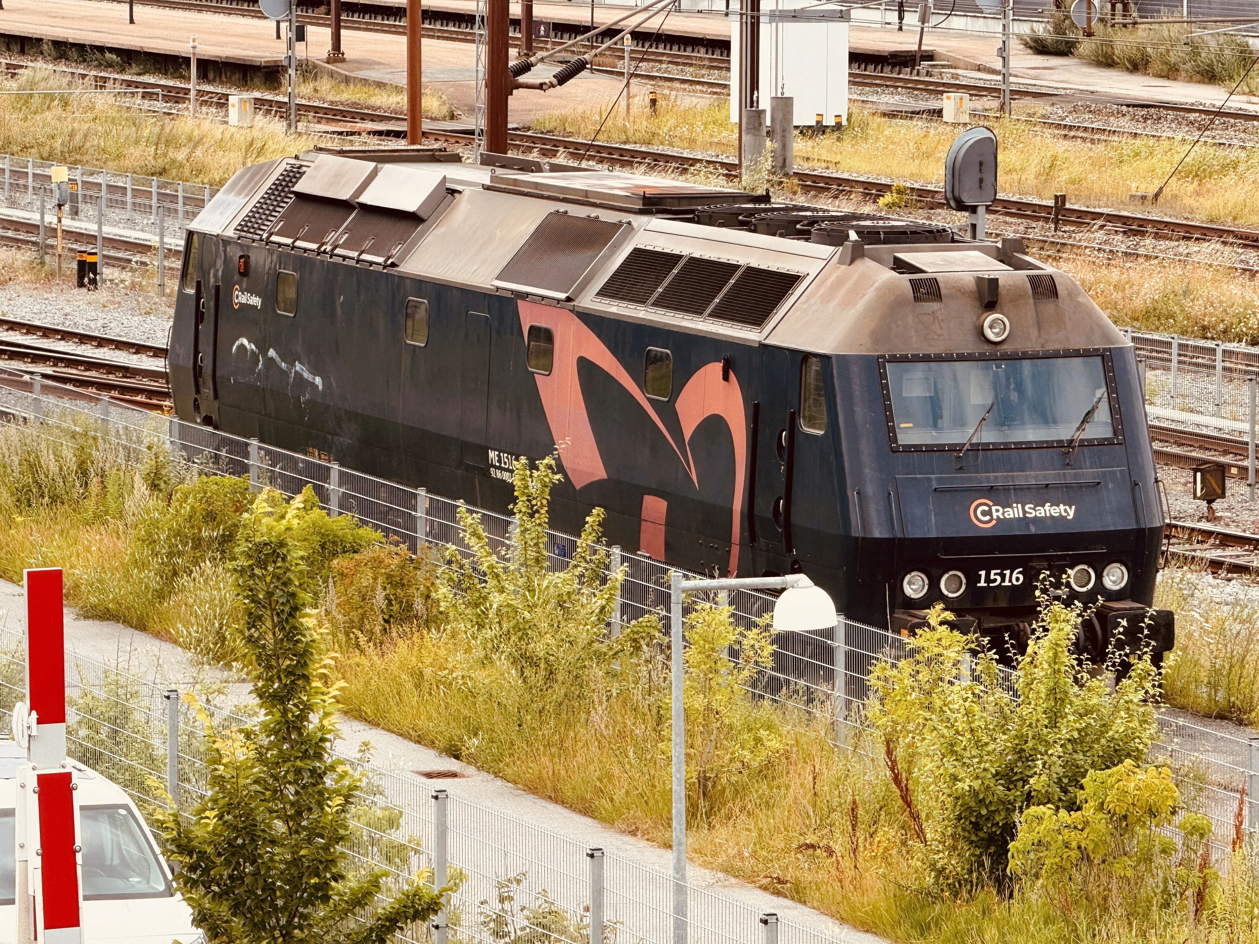 Billede af CRSA 1516, tidligere DSB ME 1516 fotograferet ud for Ringsted Station.