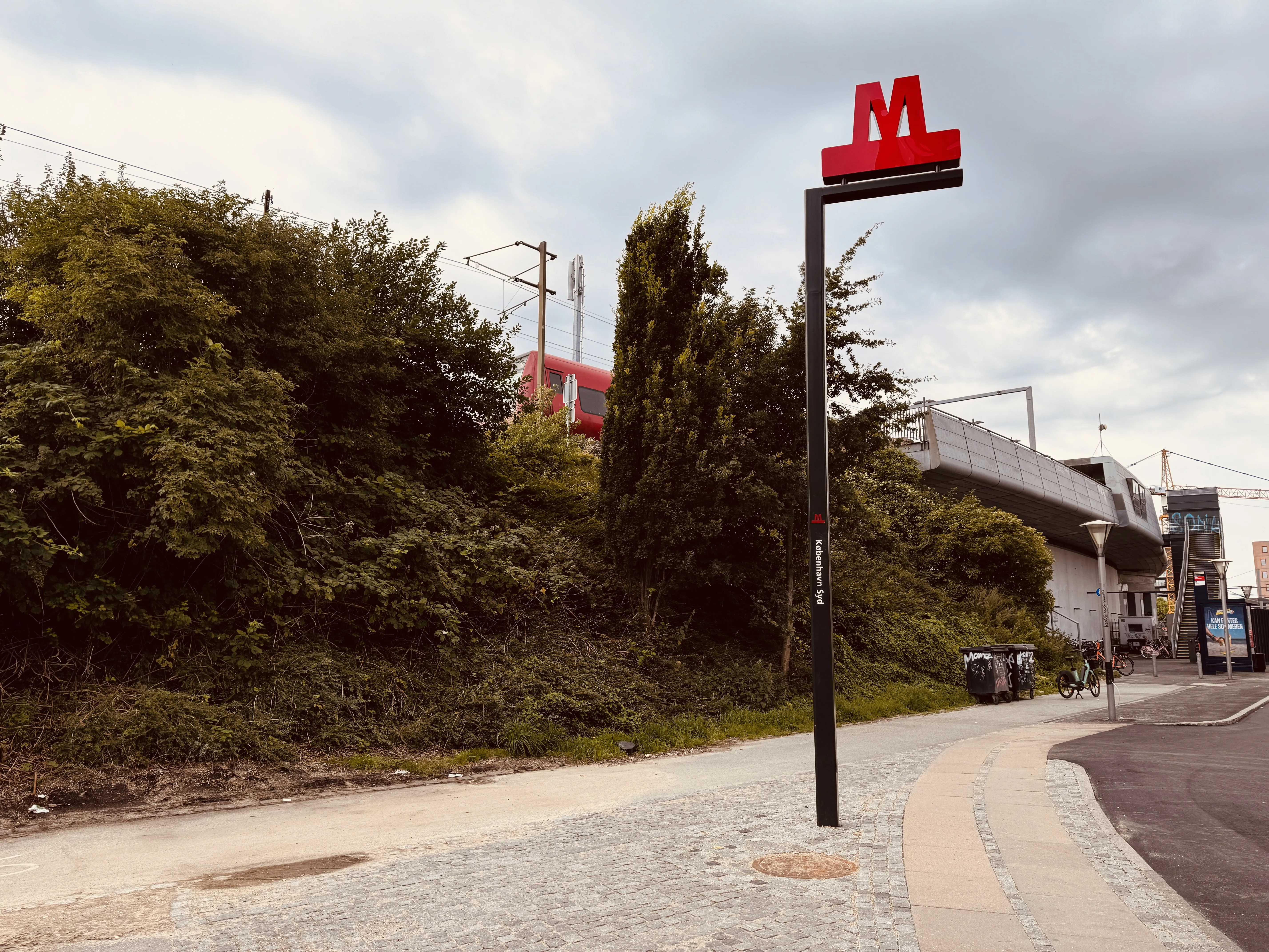 Billede af København Syd Metrostation.