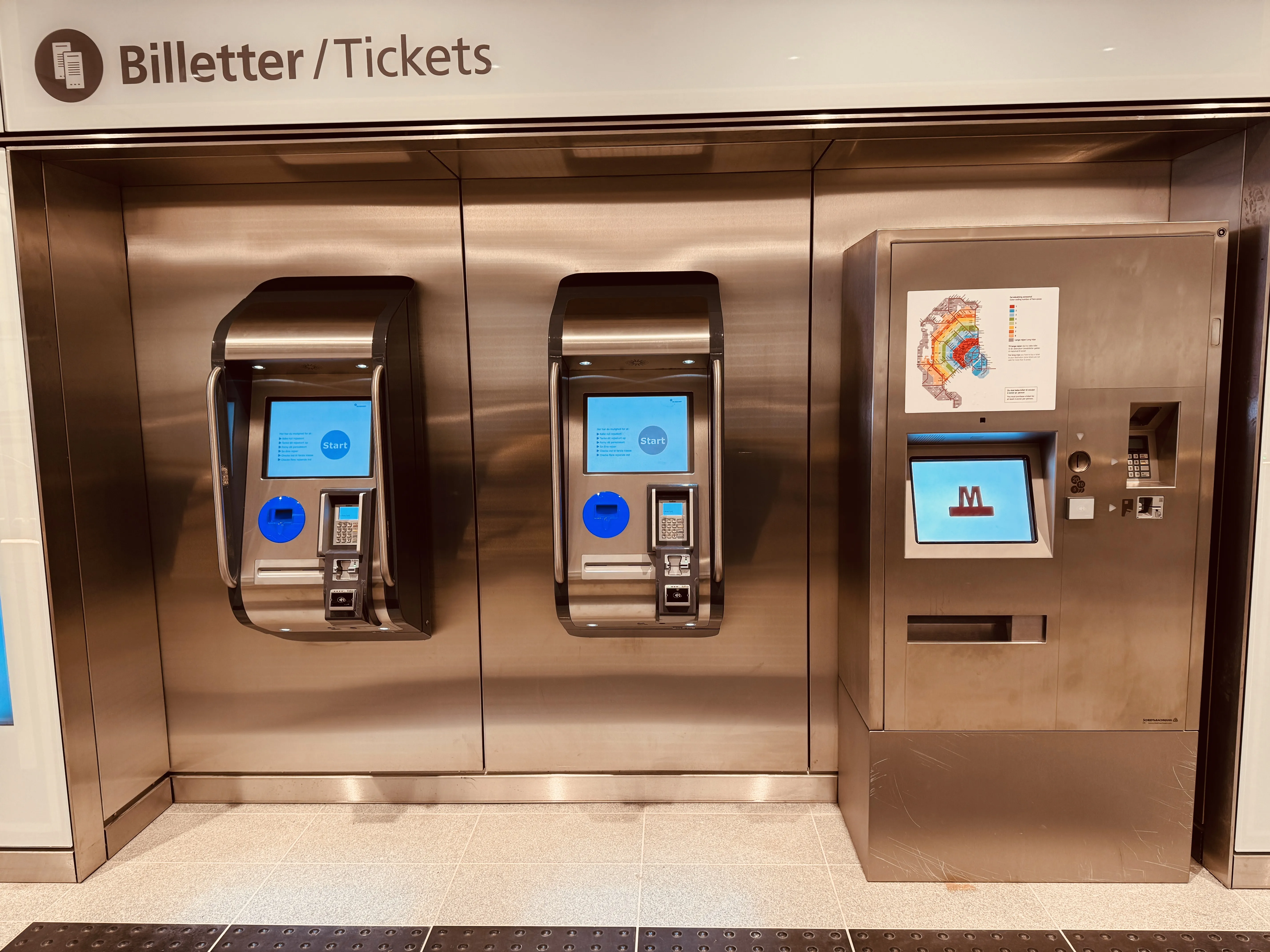 Billede af København Syd Metrostation.