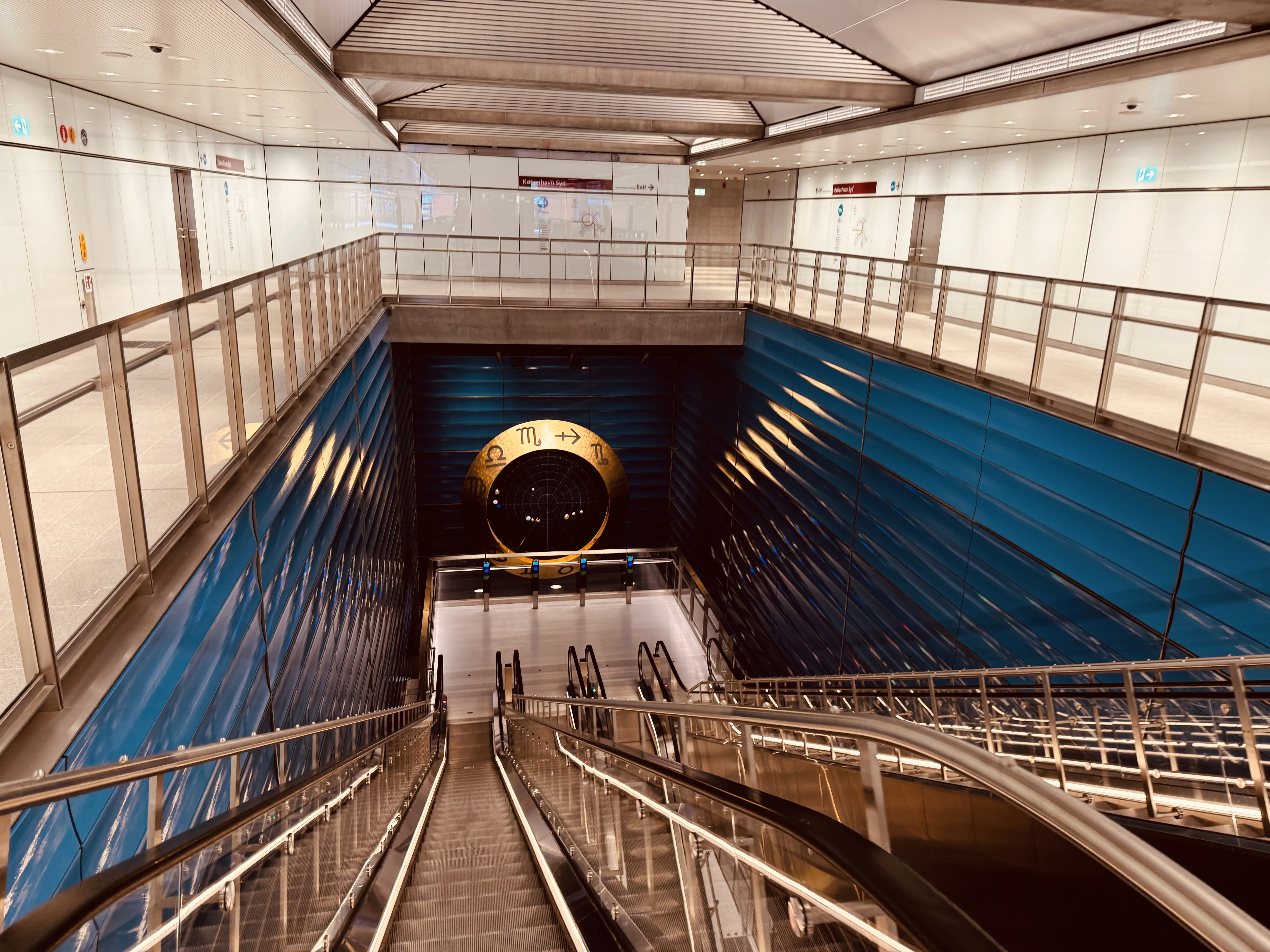 Billede af København Syd Metrostation.