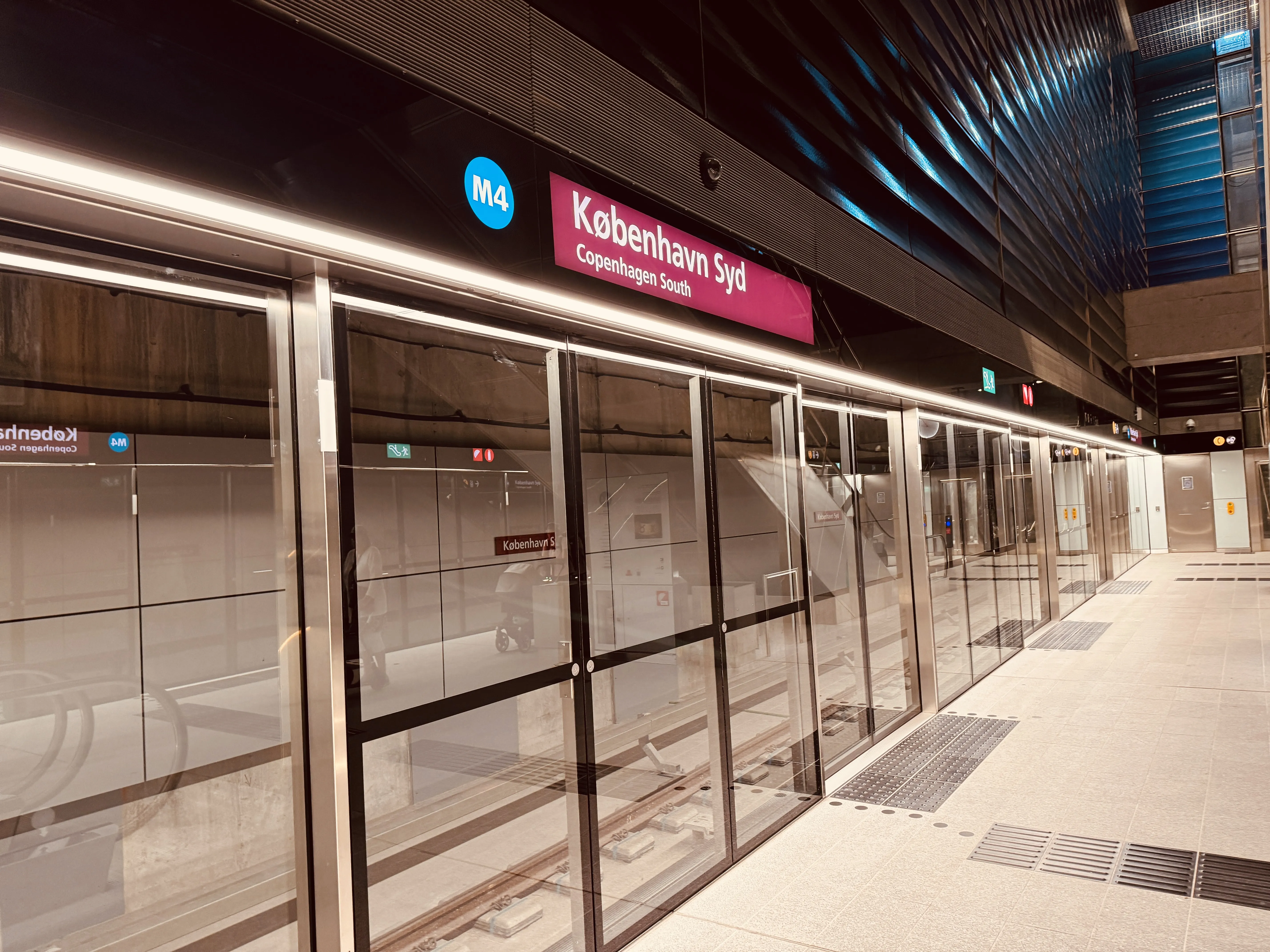 Billede af København Syd Metrostation.