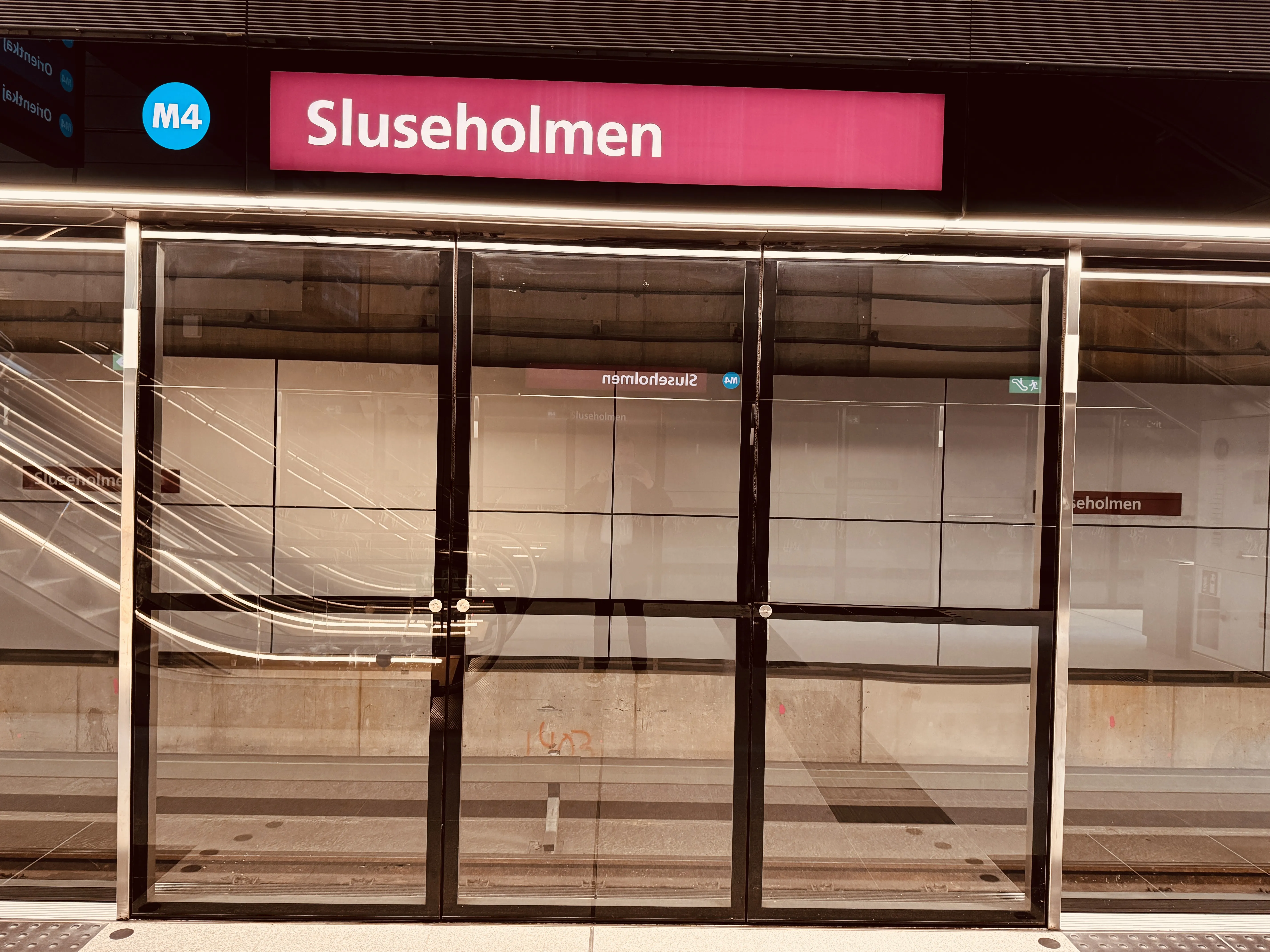 Billede af Sluseholmen Metrostation.