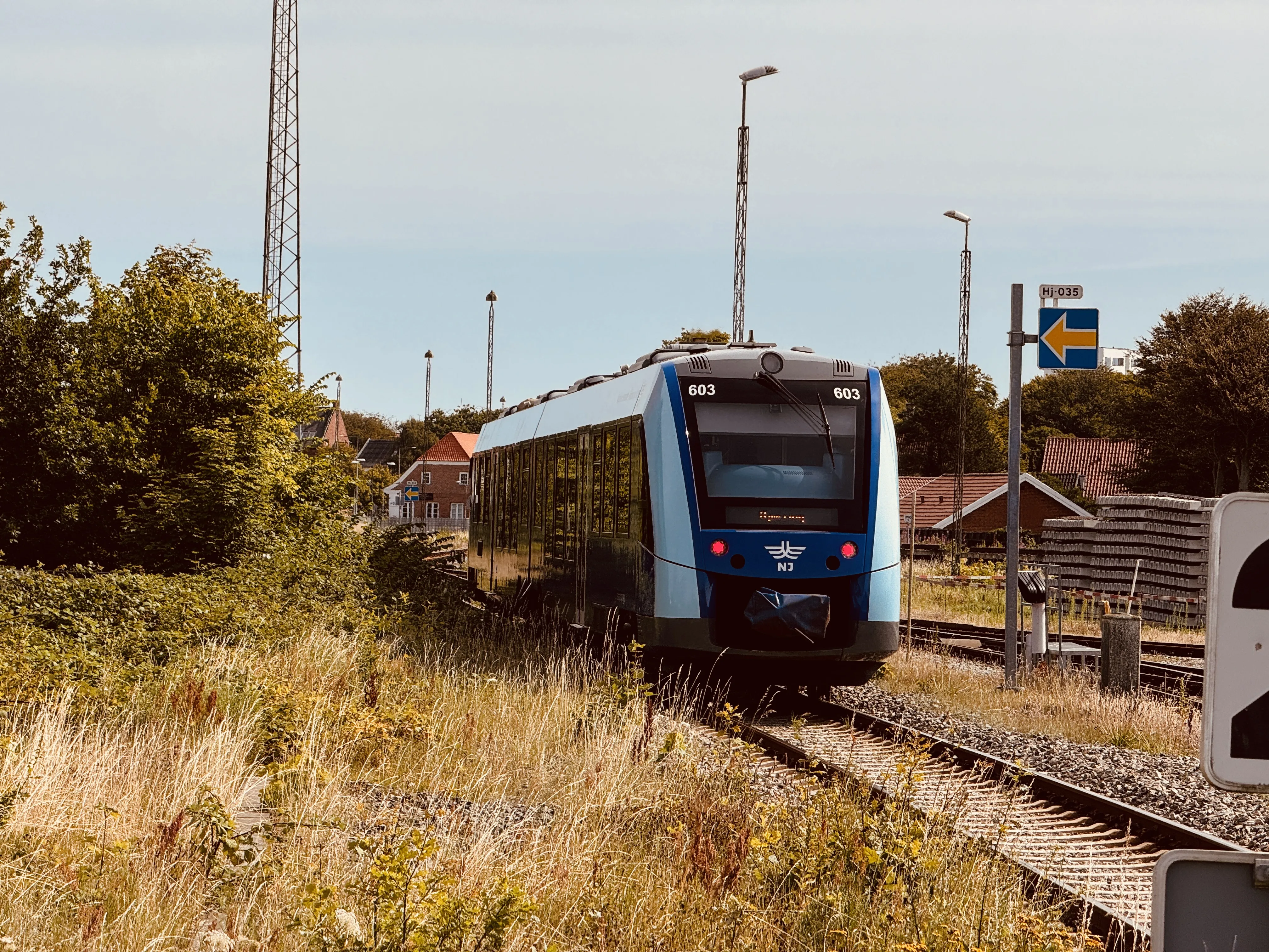 Billede af NJJ LM 603 fotograferet ud for Kvægtorvet Trinbræt.