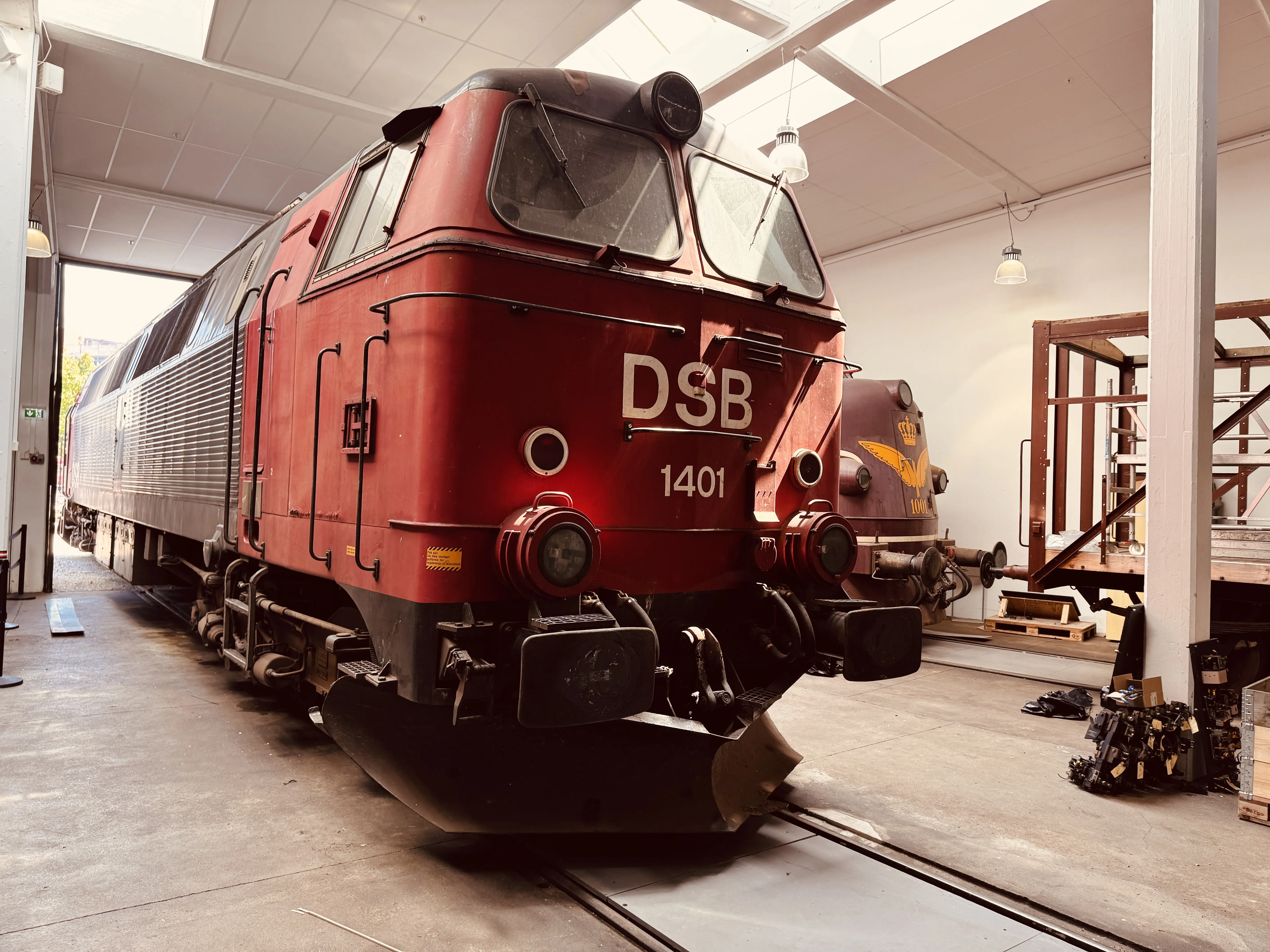 Billede af DSB MZ 1401 fotograferet på Danmarks Jernbanemuseum. Billede af DSB MZ 1401 fotograferet på Danmarks Jernbanemuseum.