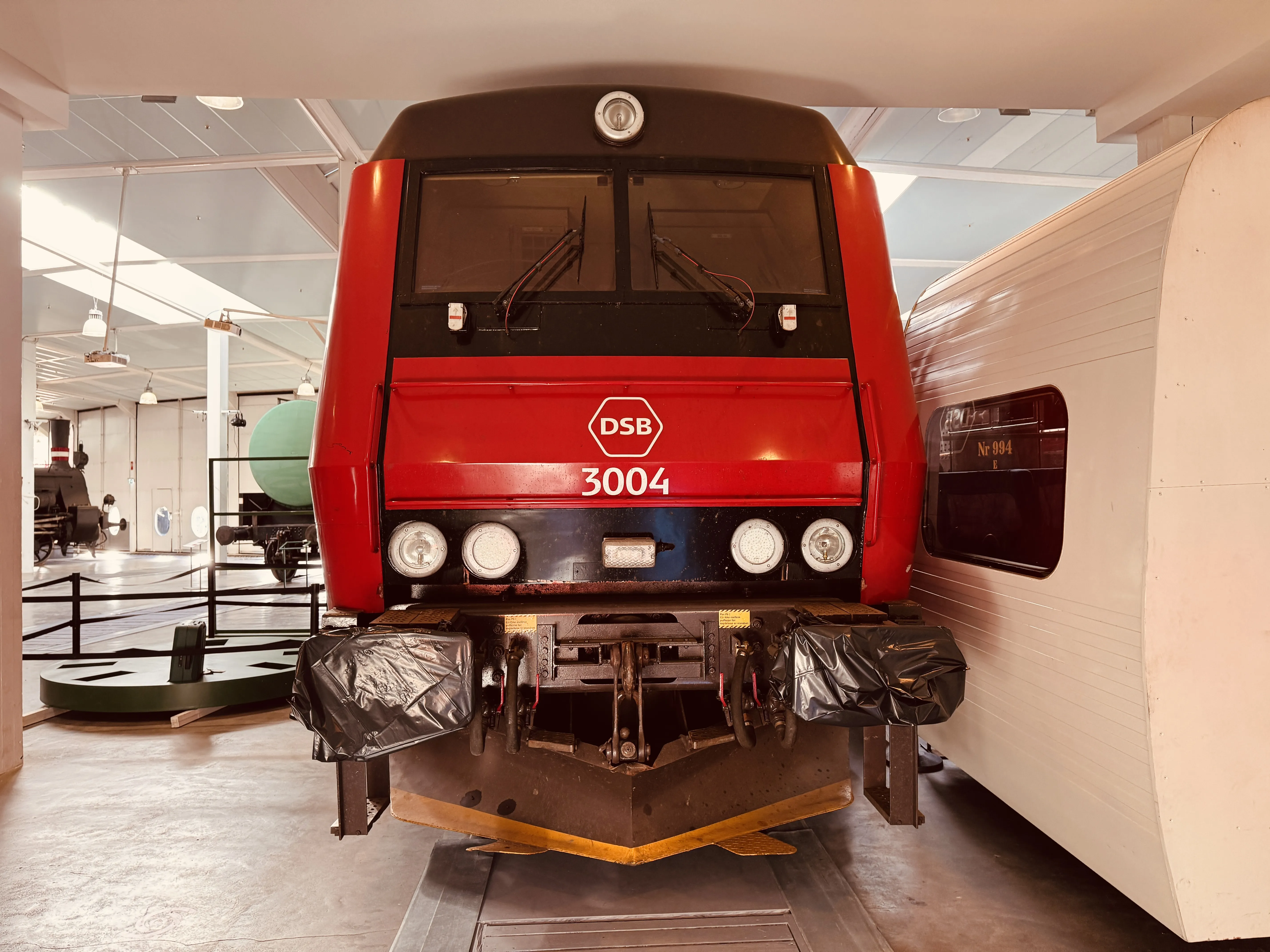 Billede af DSB EA 3004 fotograferet på Danmarks Jernbanemuseum i Odense.