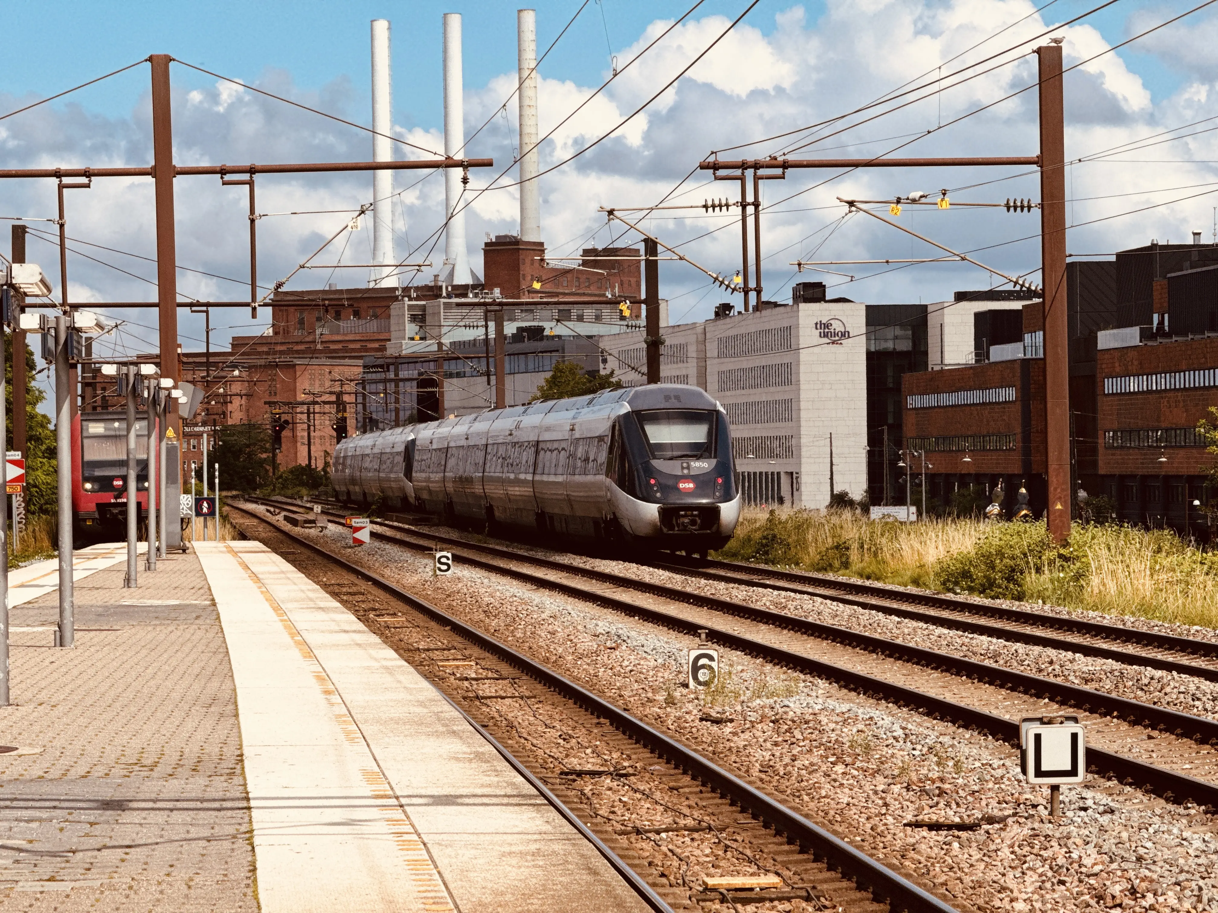 Billede af DSB MG 5650 fotograferet ud for Nordhavn S-togstrinbræt.