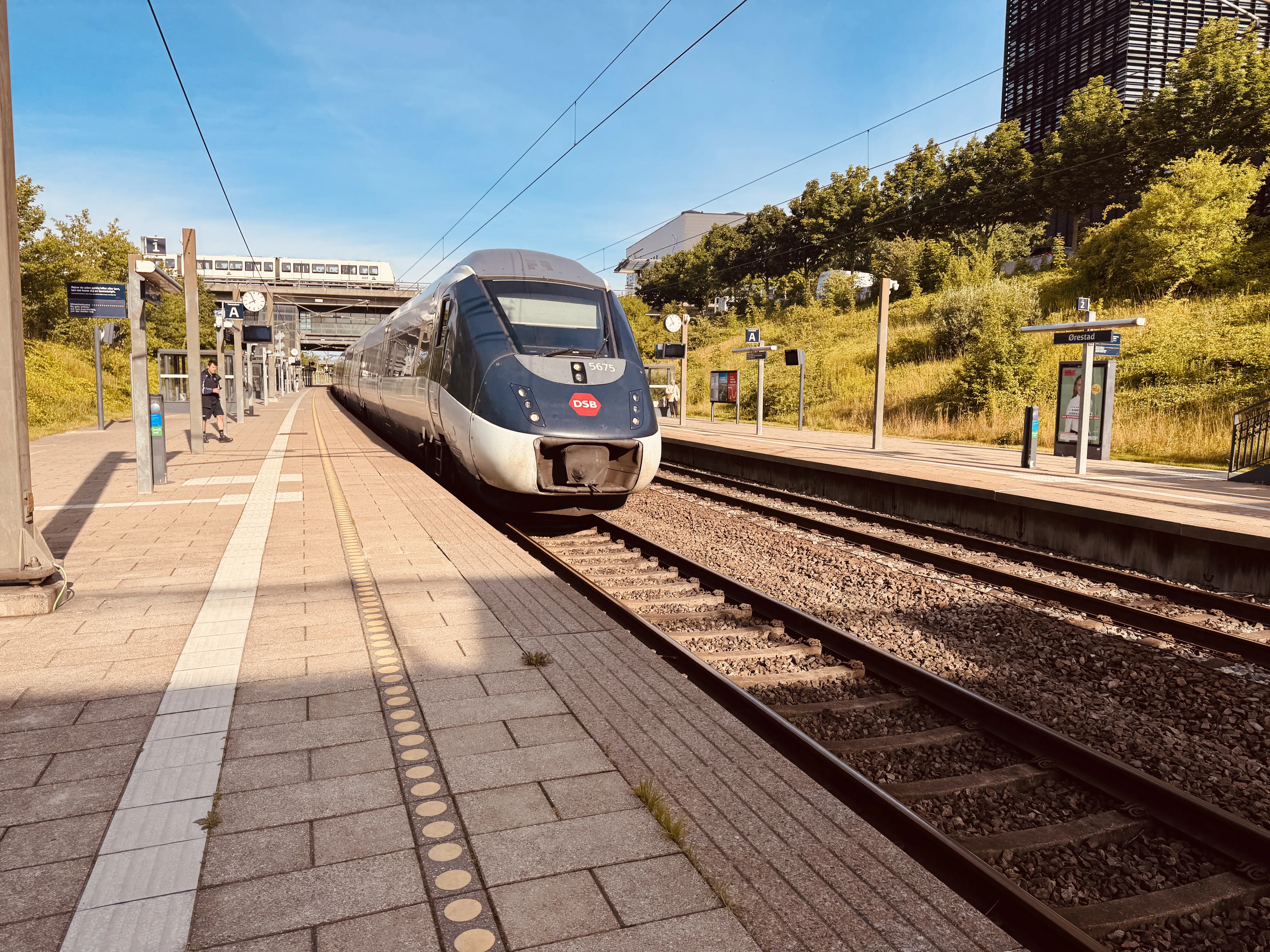 Billede af DSB MG 5675 fotograferet ud for Ørestad Trinbræt.