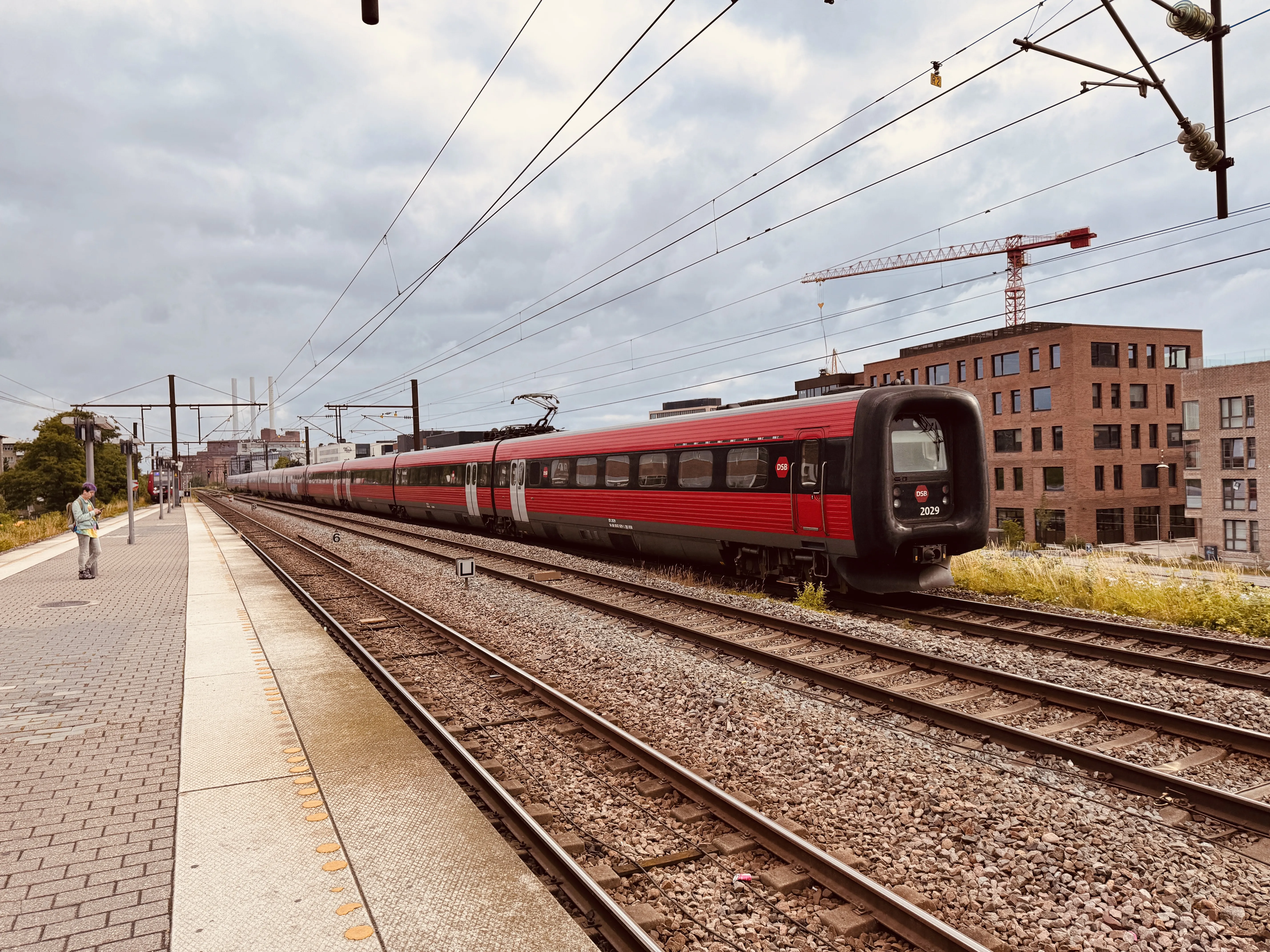 Billede af DSB ER 2029 fotograferet ud for Nordhavn S-togstrinbræt.
