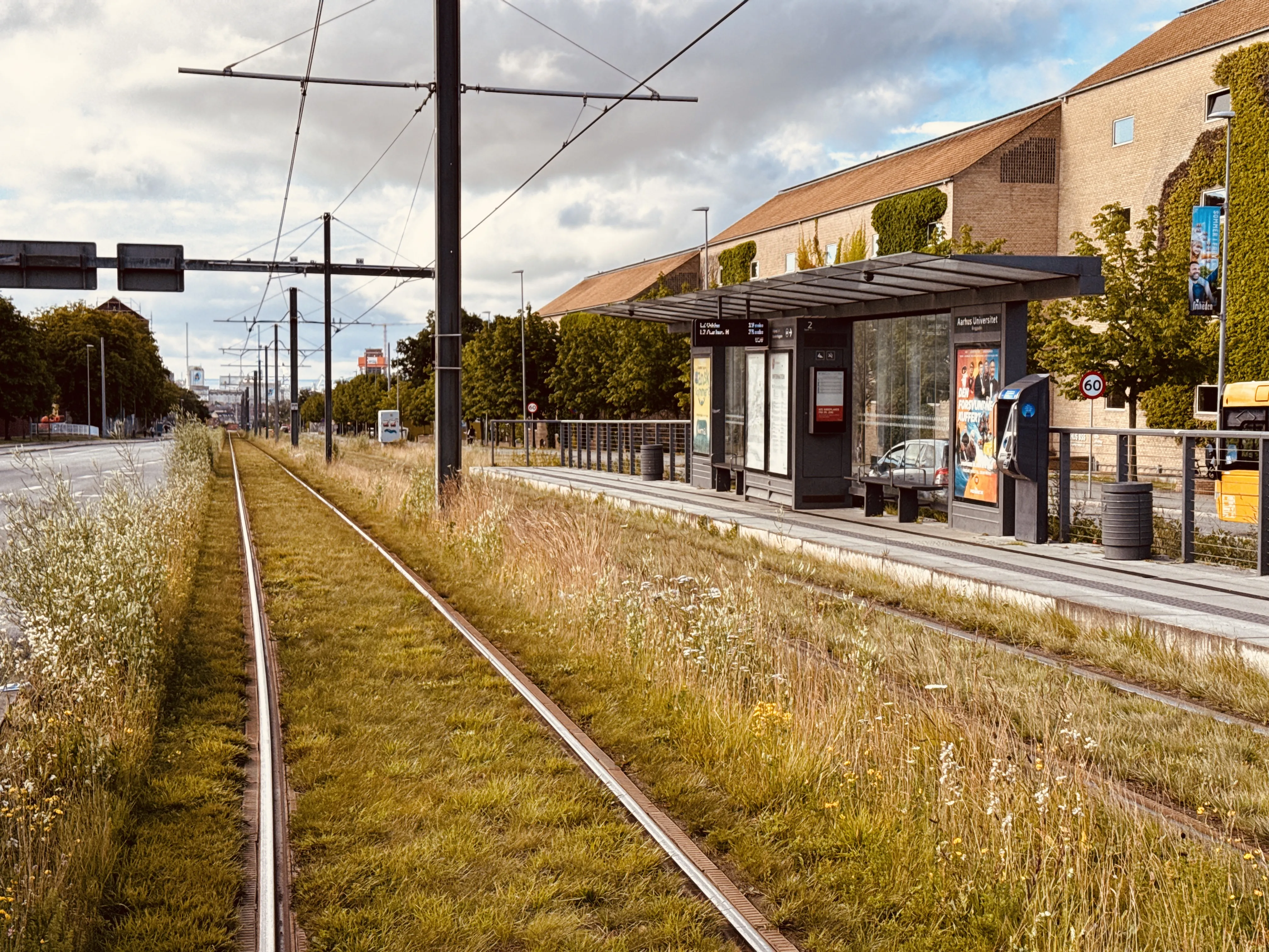 Billede af Aarhus Universitet (Ringgaden) Letbanestation. Billede af Aarhus Universitet (Ringgaden) Letbanestation.