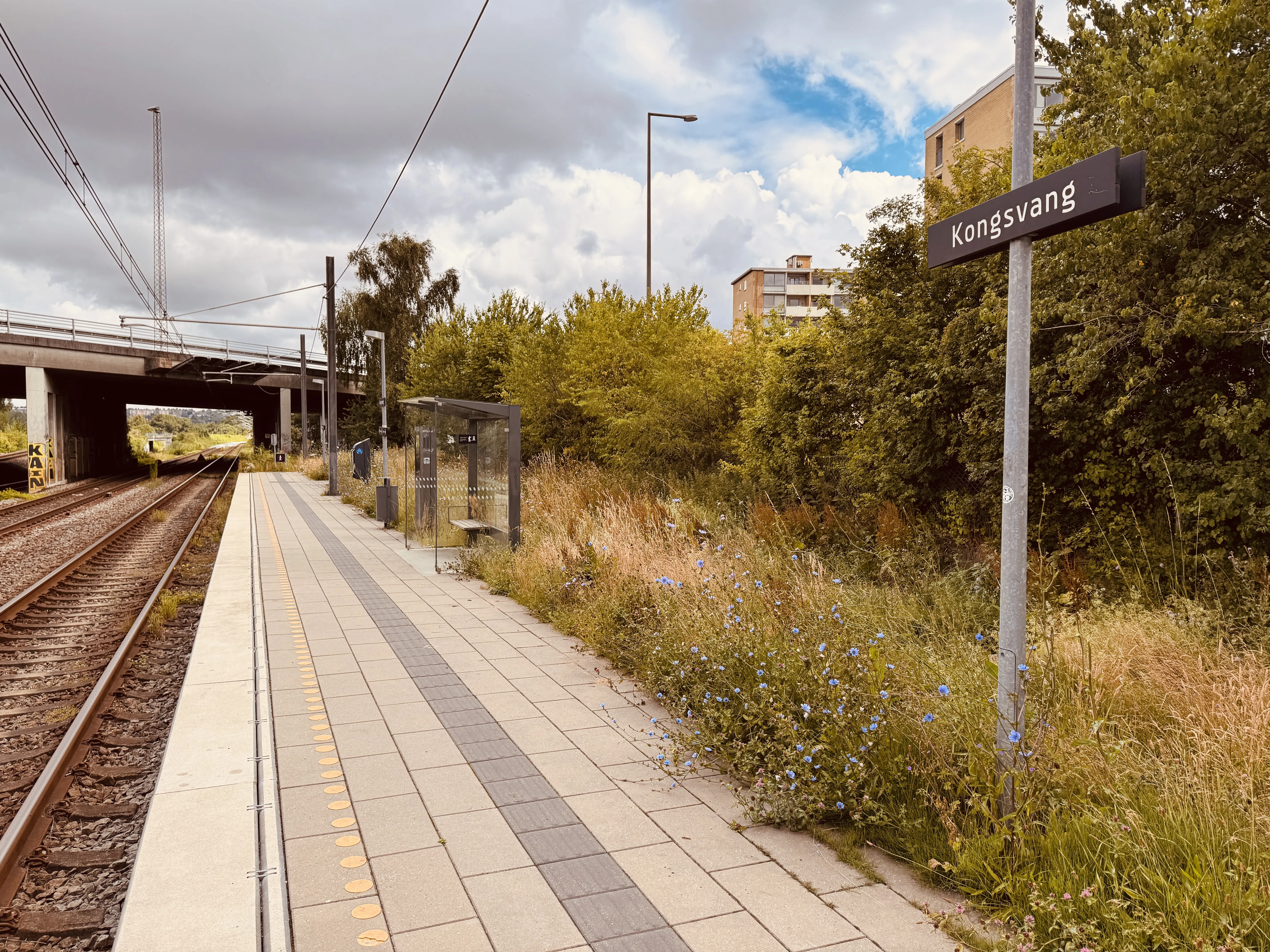 Billede af Kongsvang Letbanestation. Billede af Kongsvang Letbanestation.