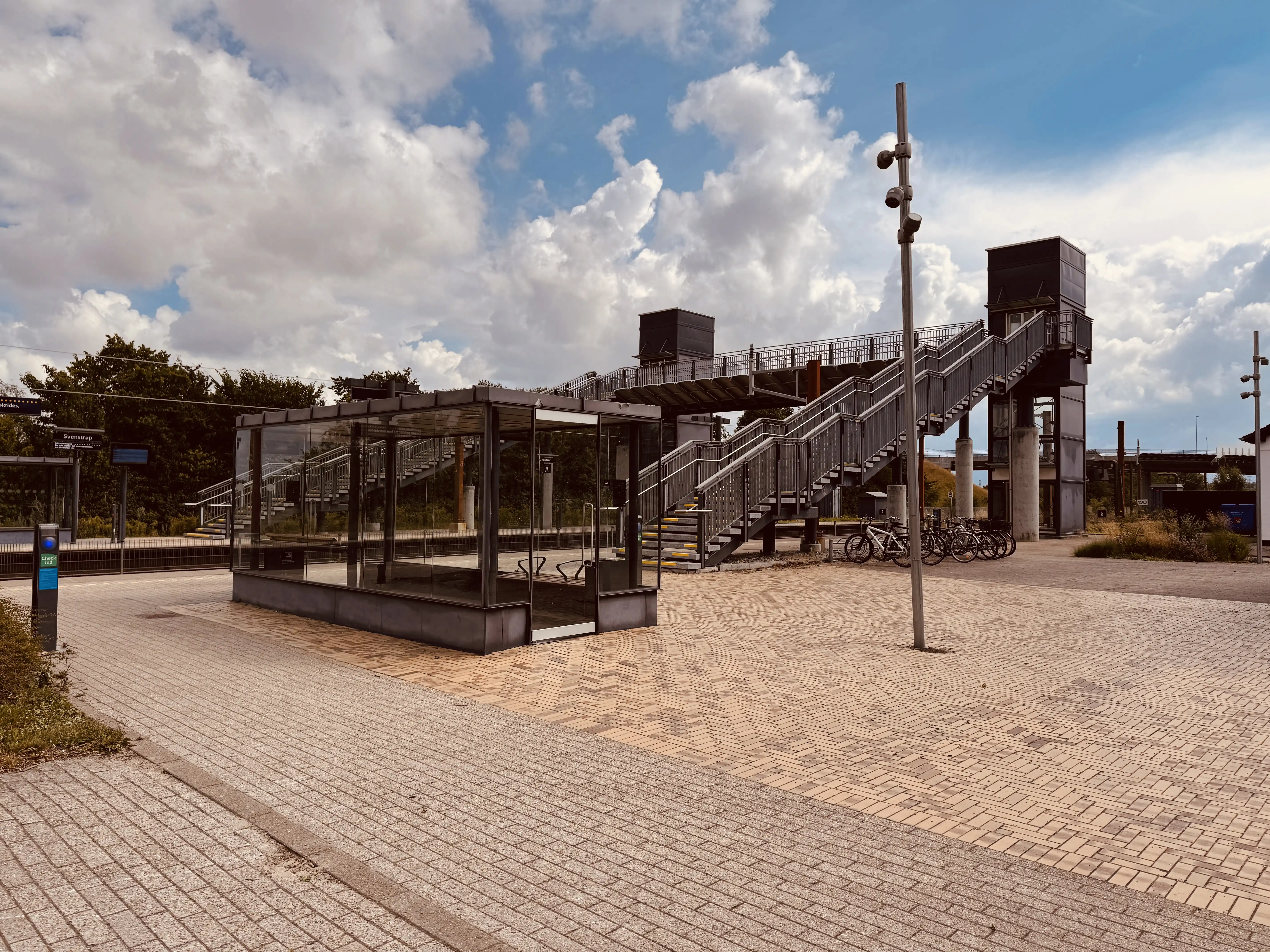 Billede af Svenstrup (Jylland) Trinbræt. Billede af Svenstrup (Jylland) Trinbræt.