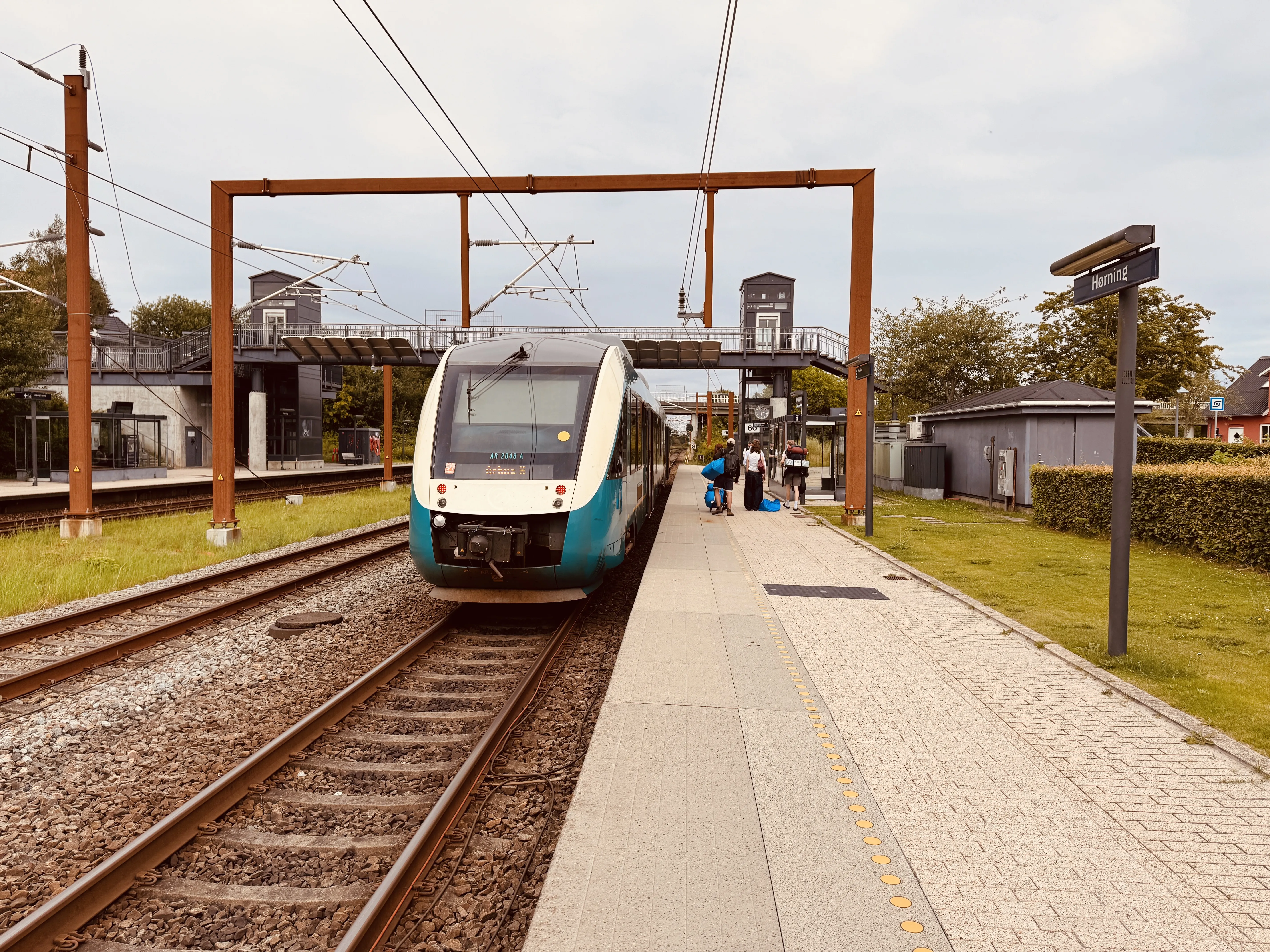 Billede af GoCollective AR 2048, tidligere ARRIVA AR 2048 fotograferet ud for Hørning Trinbræt.