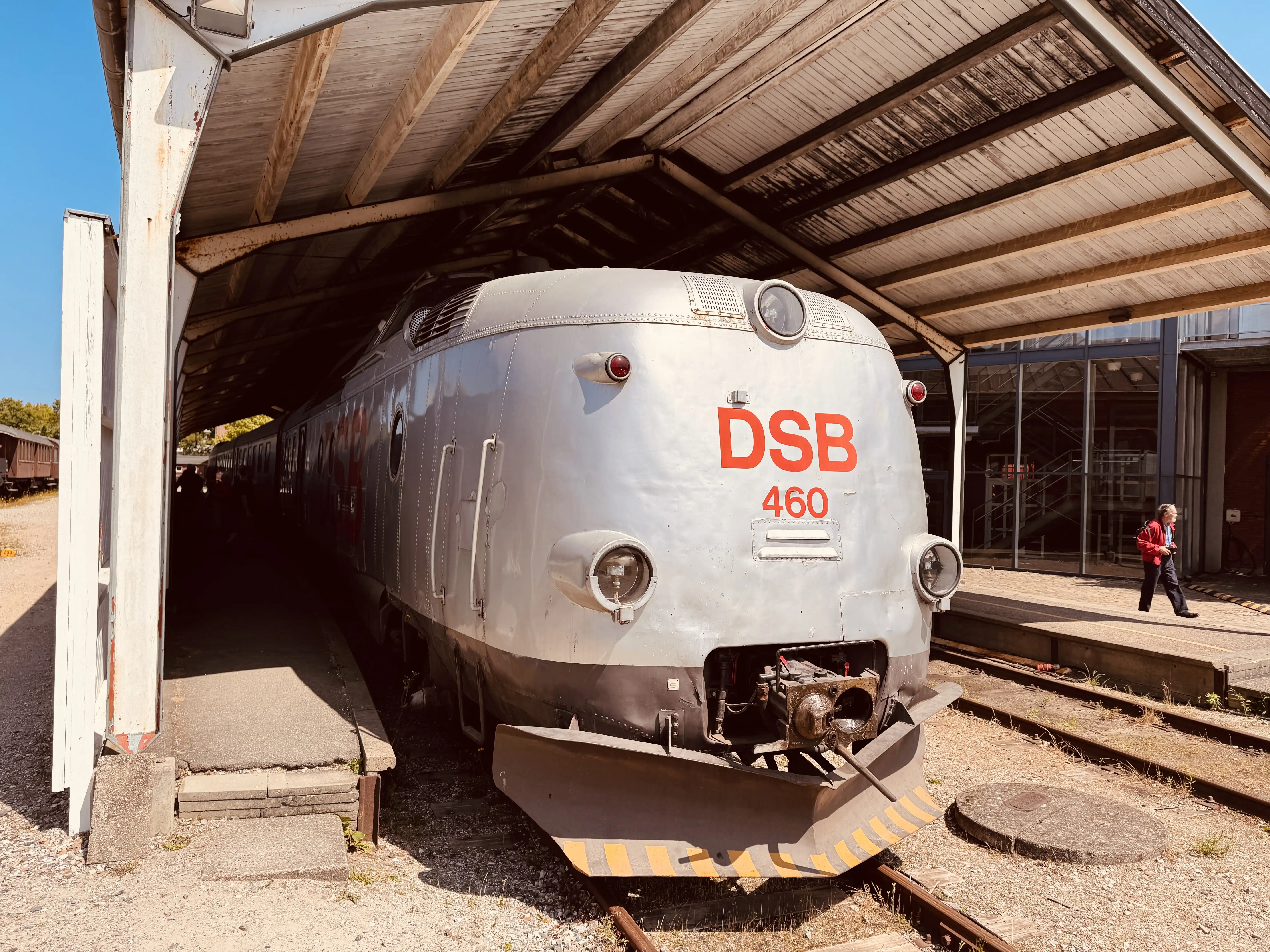 Billede af DSB Litra MA 460 - MAN TEE.