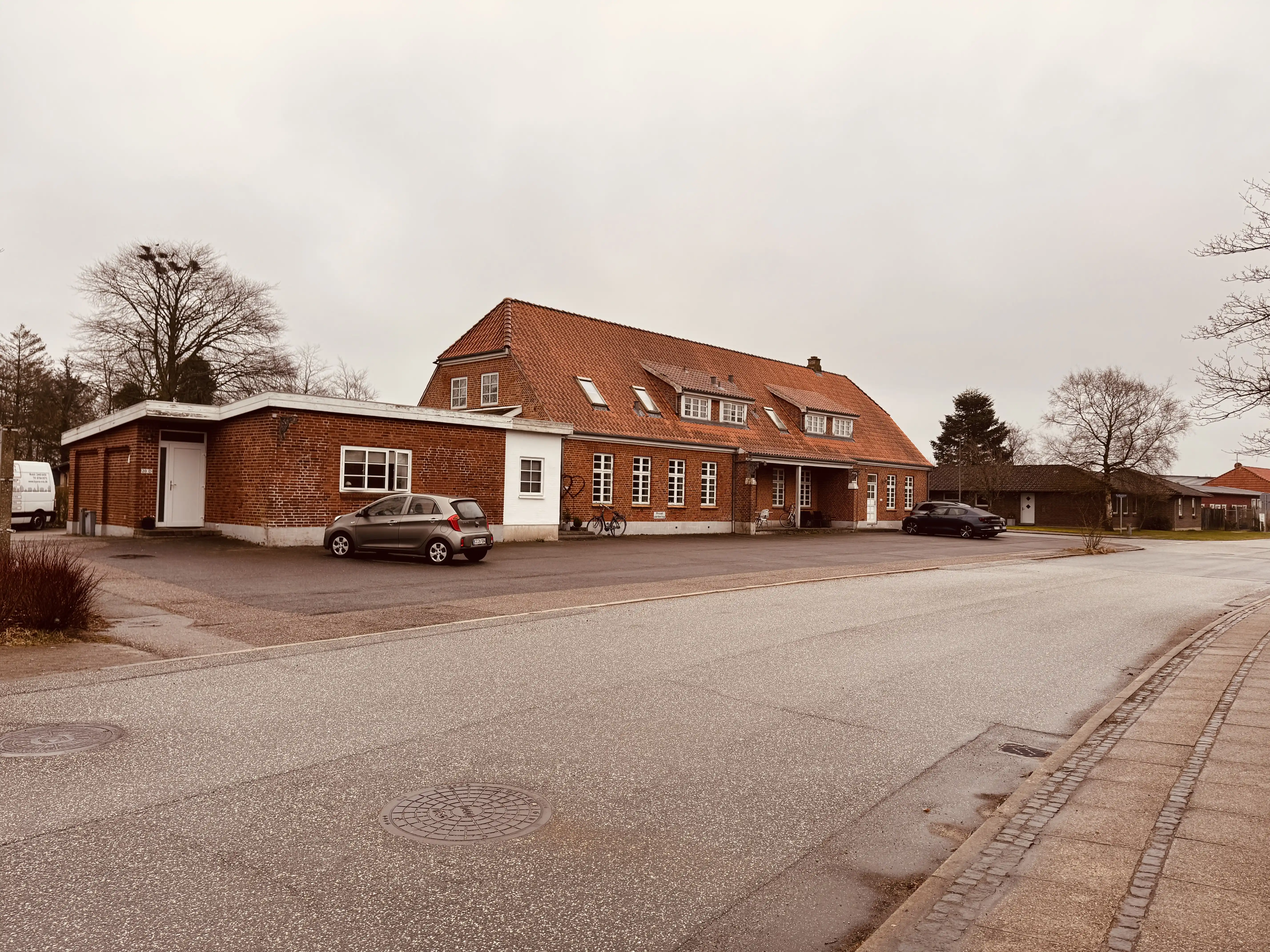 Billede af Holstebro Sydbanegård.