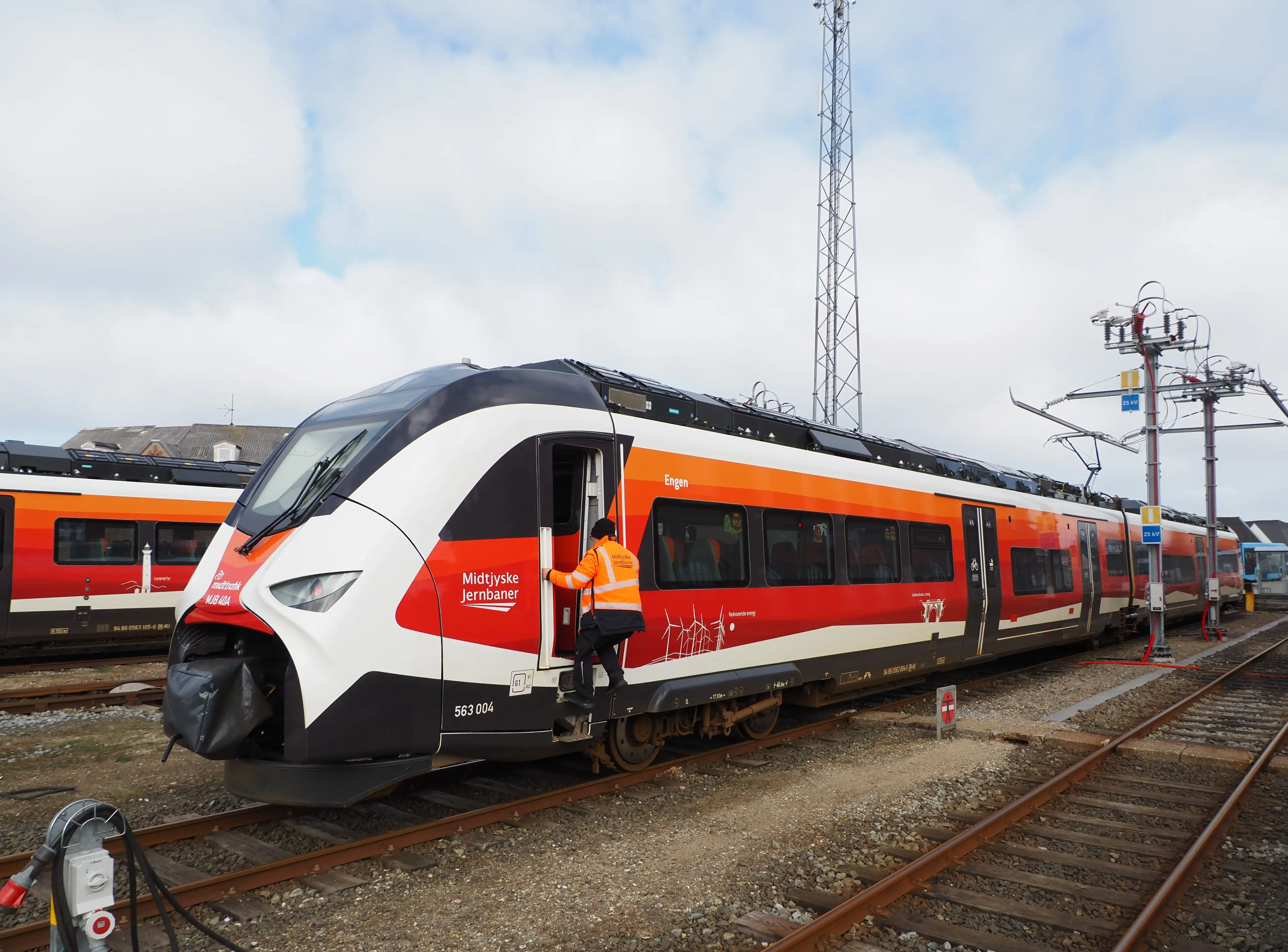 Billede af MJB 40 fotograferet ud for Lemvig Station.