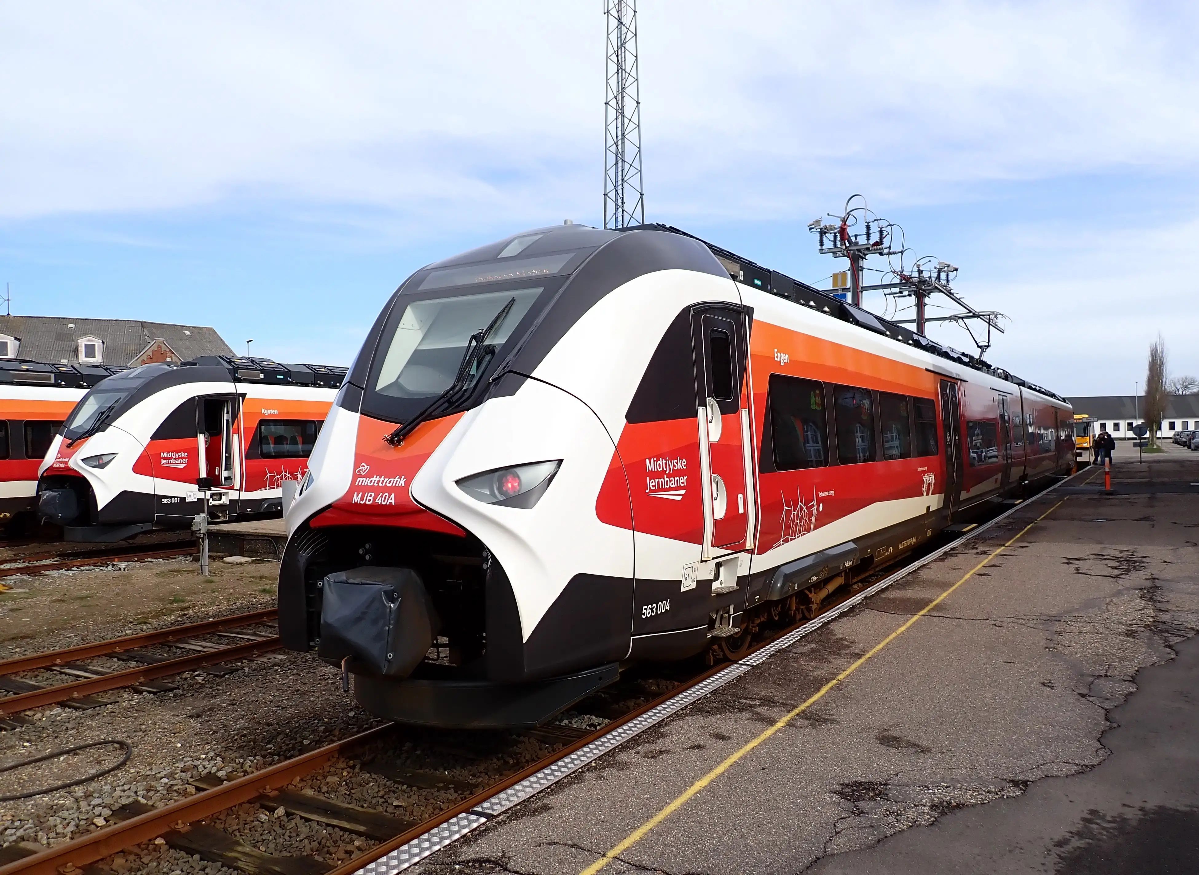 Billede af MJB 40 fotograferet ud for Lemvig Station.