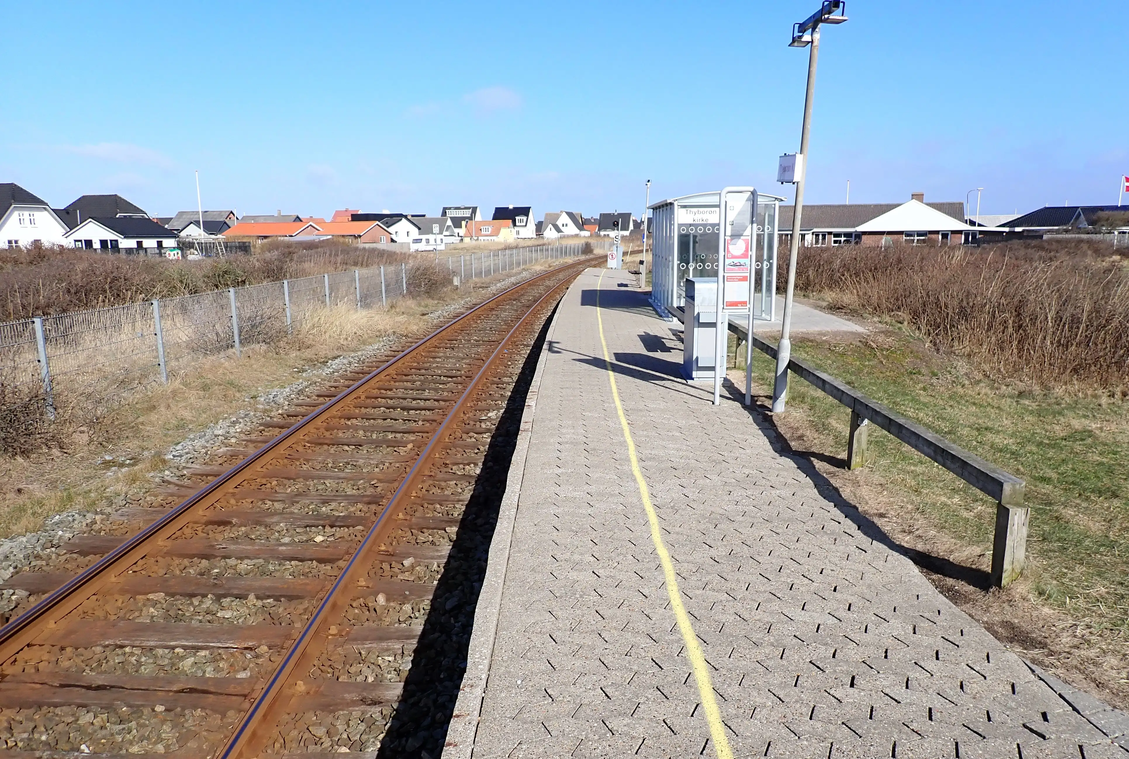 Billede af Thyborøn Kirke Trinbræt.