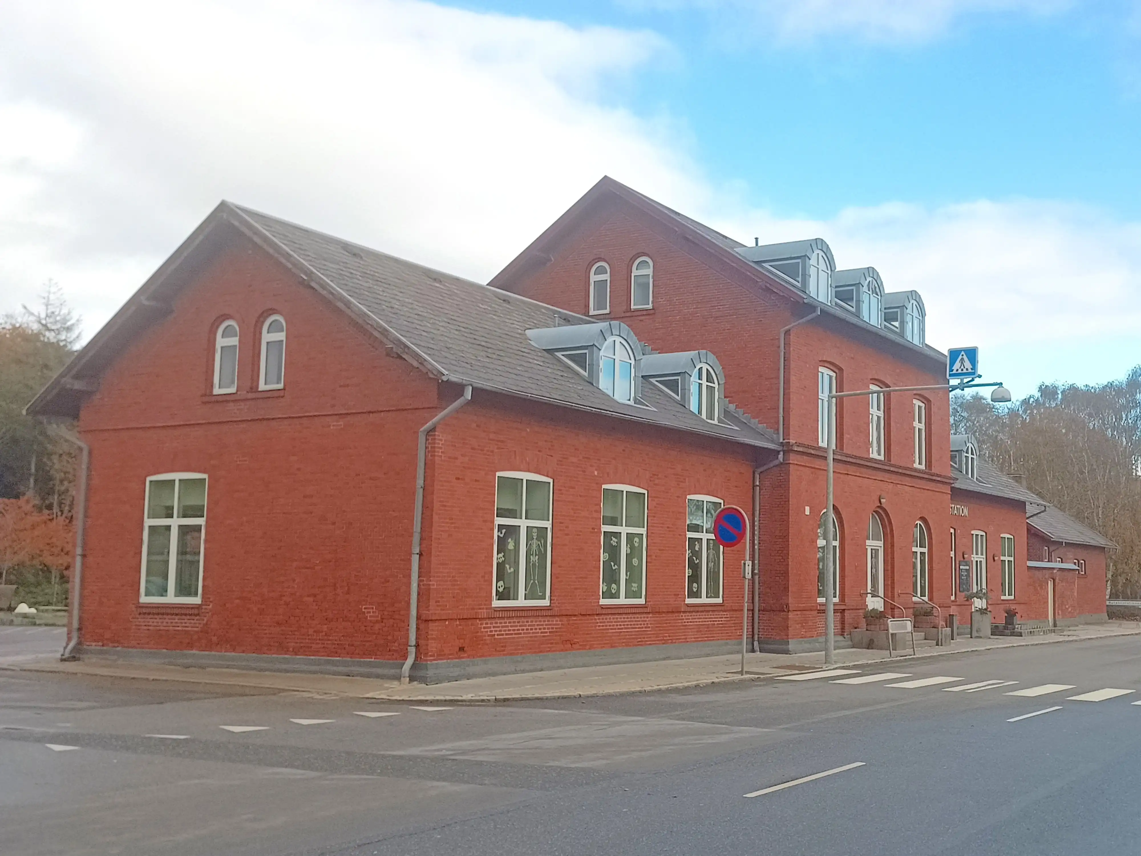 Billede af Ålestrup Station.