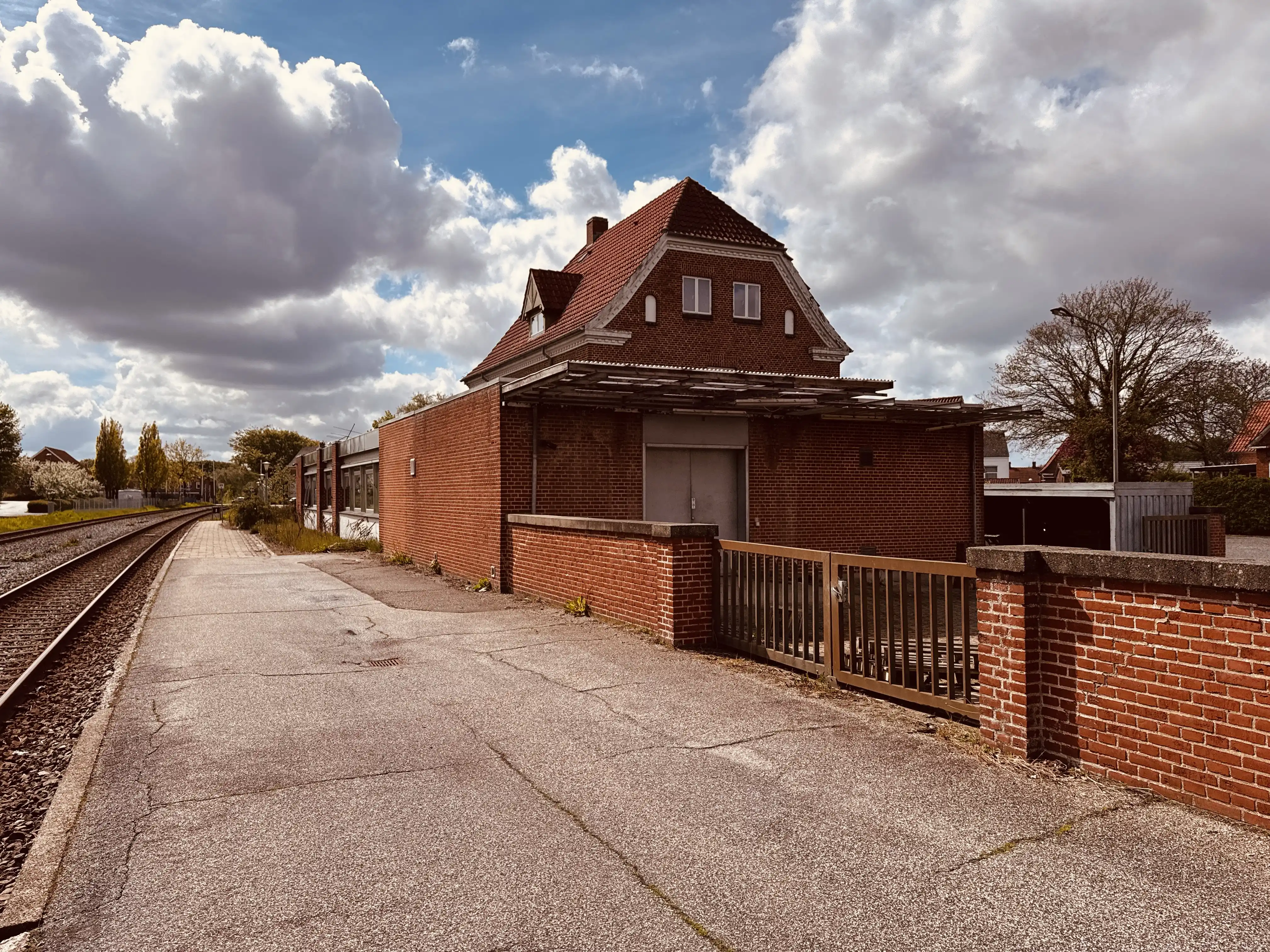 Billede af Posthuset ved Vinderup Station.