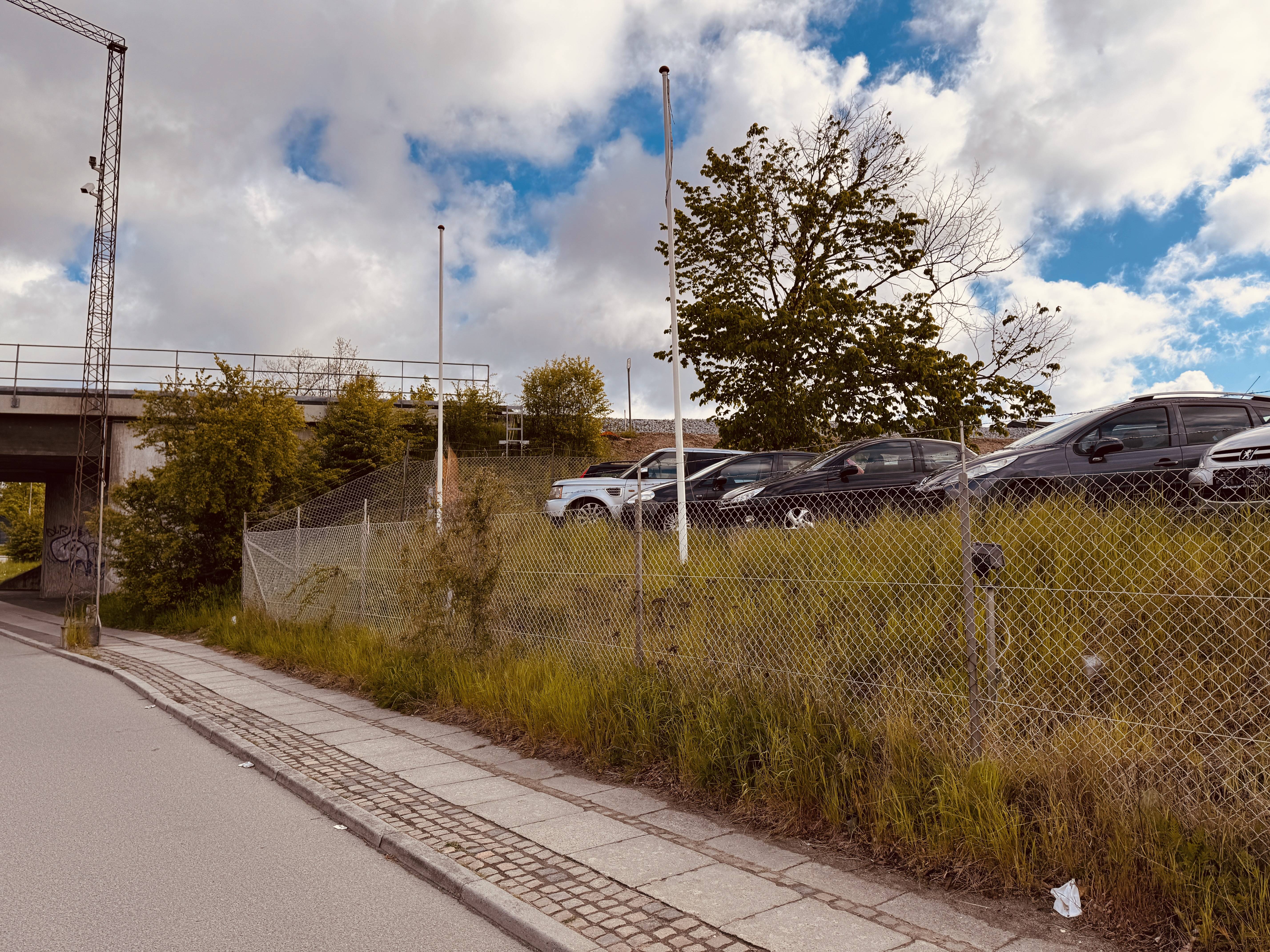 Billede af Aaby Trinbræt - Trinbræt er nedrevet, men Aaby Trinbræt har ligget her.