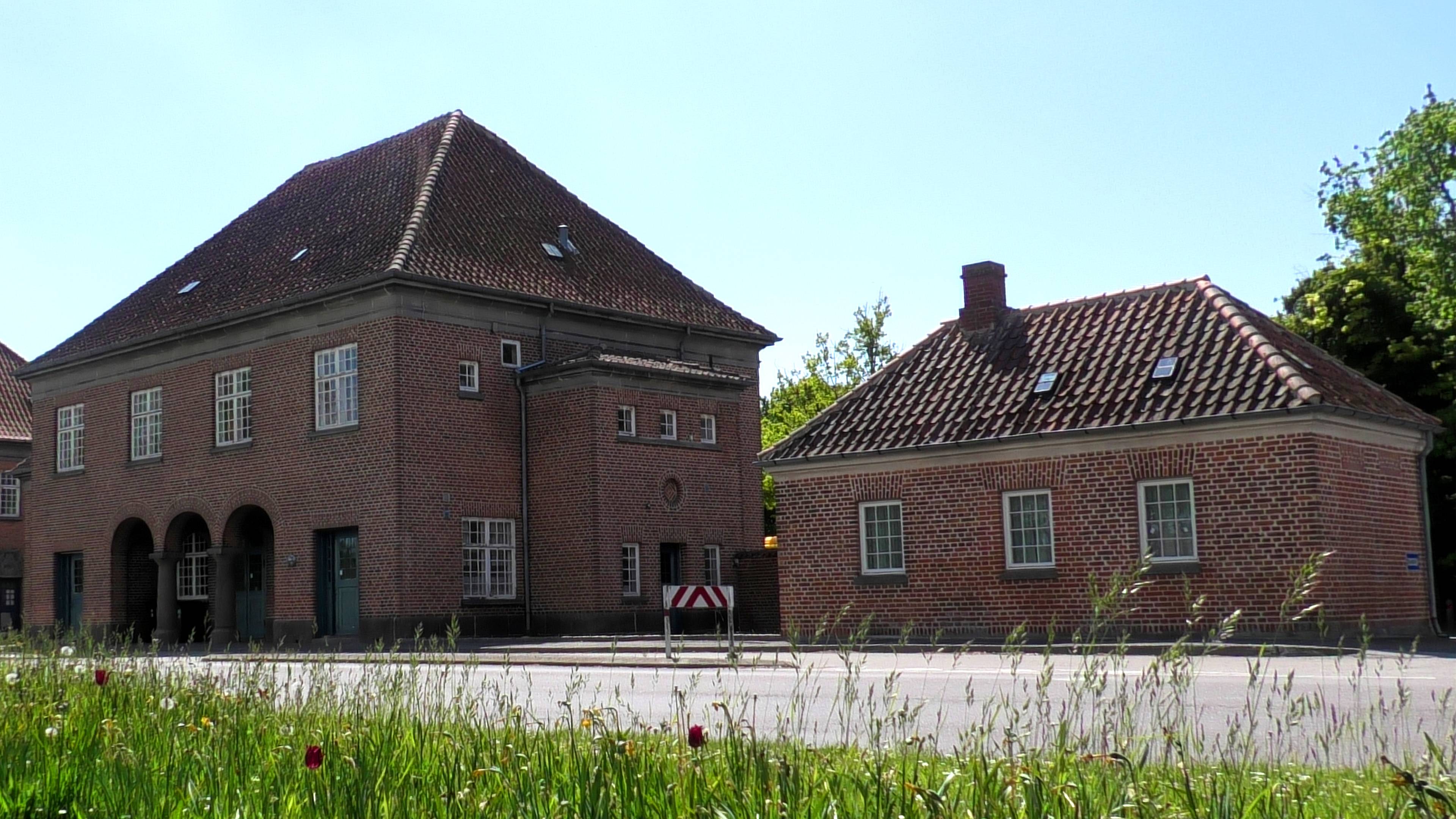 Billede af Nysted Station set fra Nordøst.