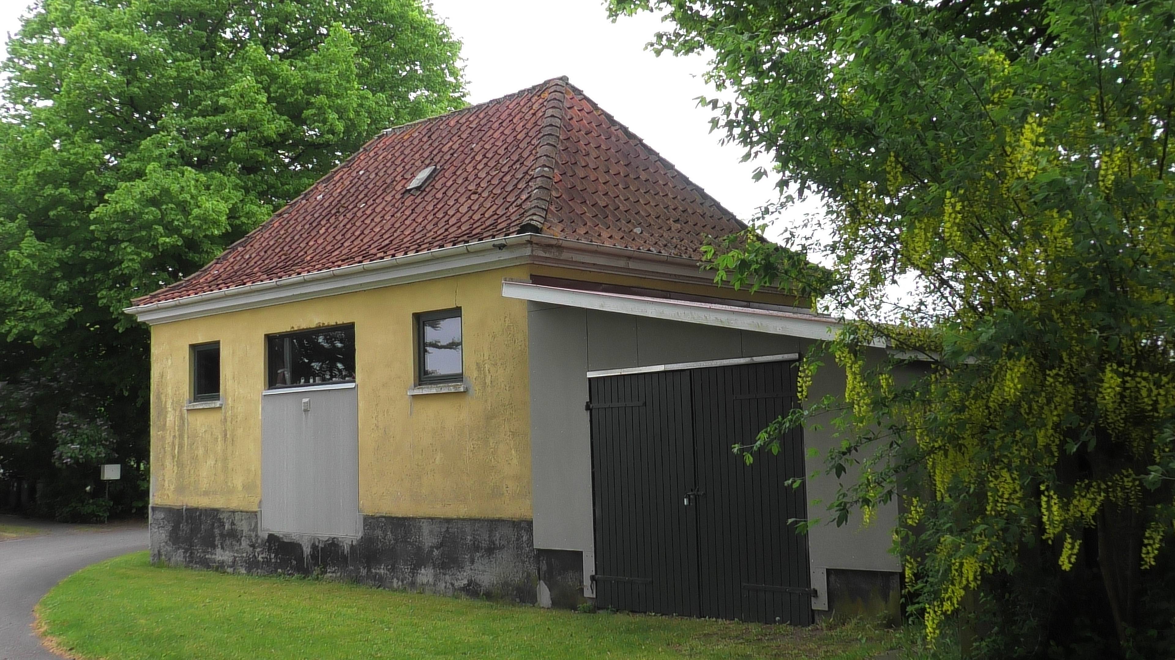 Billede af Nørreballe Stations varehus. Billede af Nørreballe Stations varehus.