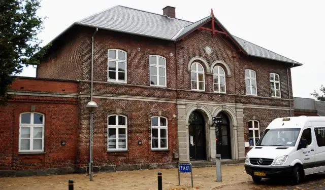 Billede af Ringe Station.