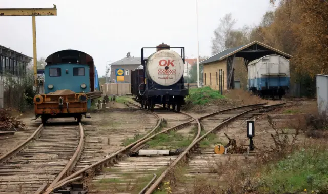Billede af den gamle remise ved Faaborg Station.