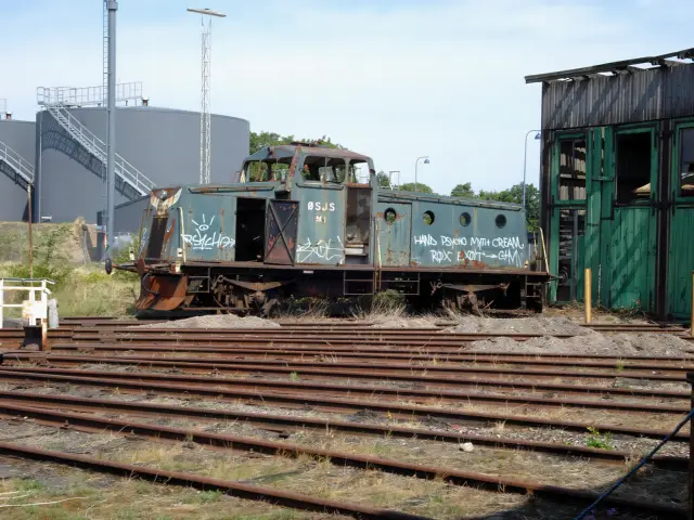 Billede af remiseområdet ved Gedser Station.