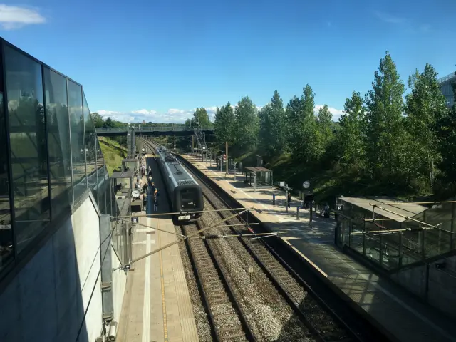 Billede af Ørestad Station.