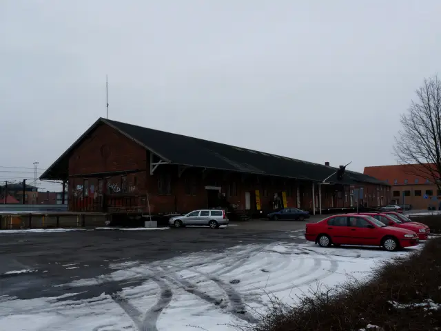 Billede af Slagelse Stations varehus.