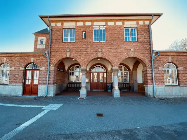 Billede af Humlebæk Station.