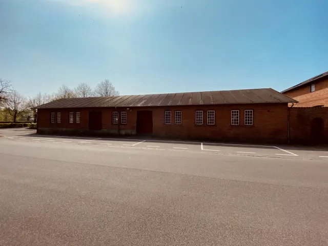 Billede af Bramming Stations pakhus.
