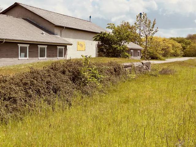 Billede af Skærbæk Stations læsserampe.