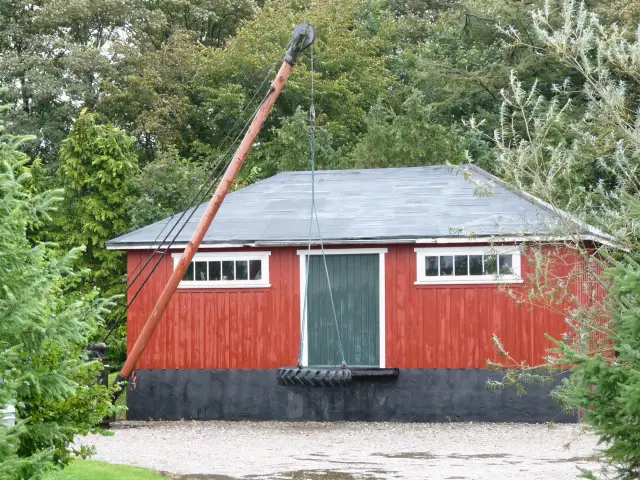 Billede af Østerbølle Billetsalgssteds pakhus.