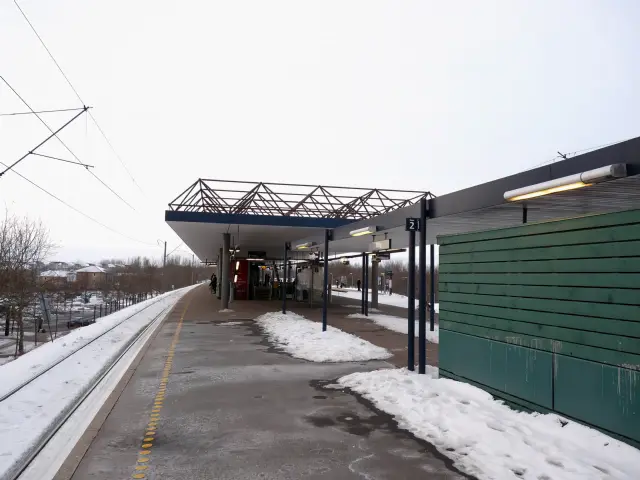 Billede af Ølby S-togstrinbræt.