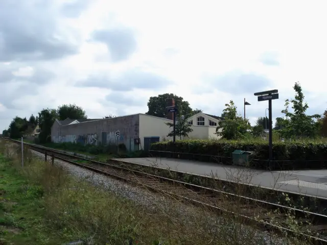 Billede af Hjallese Station.