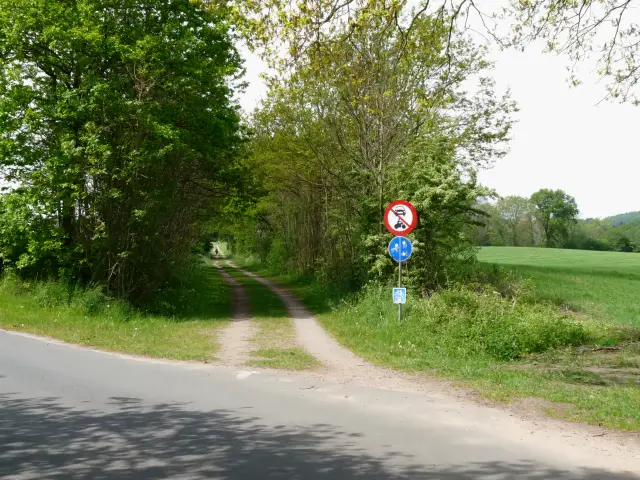 Billede af Bredbjerg Trinbræt, som er nedrevet, men det har ligget her.