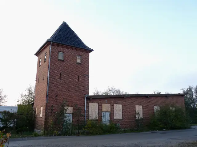 Billede af Gilleleje Stations remise.