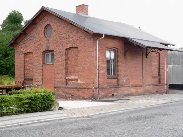 Billede af Hobro Stations pakhus.