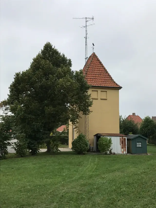 Billede af Kragenæs Stations vandtårn.